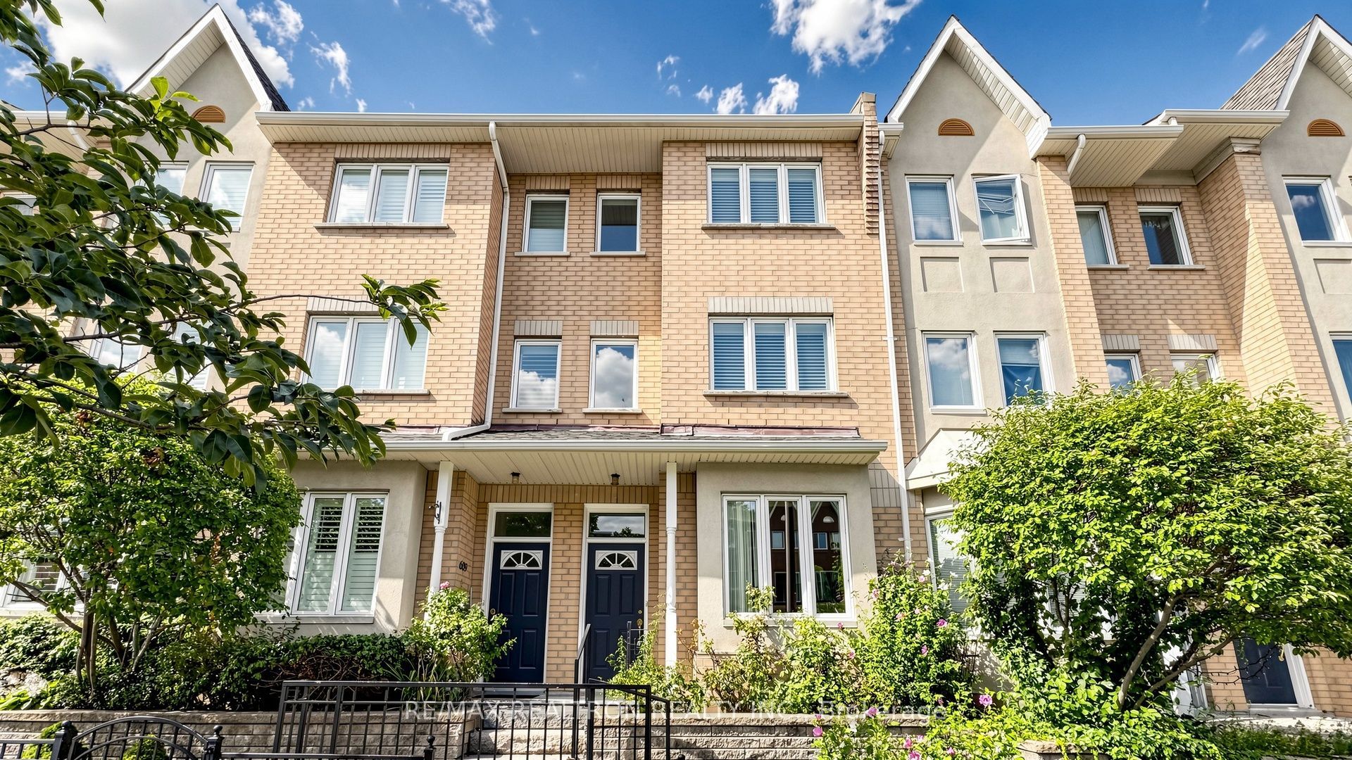 28 Rosebank Drive 610 Property Photo 4