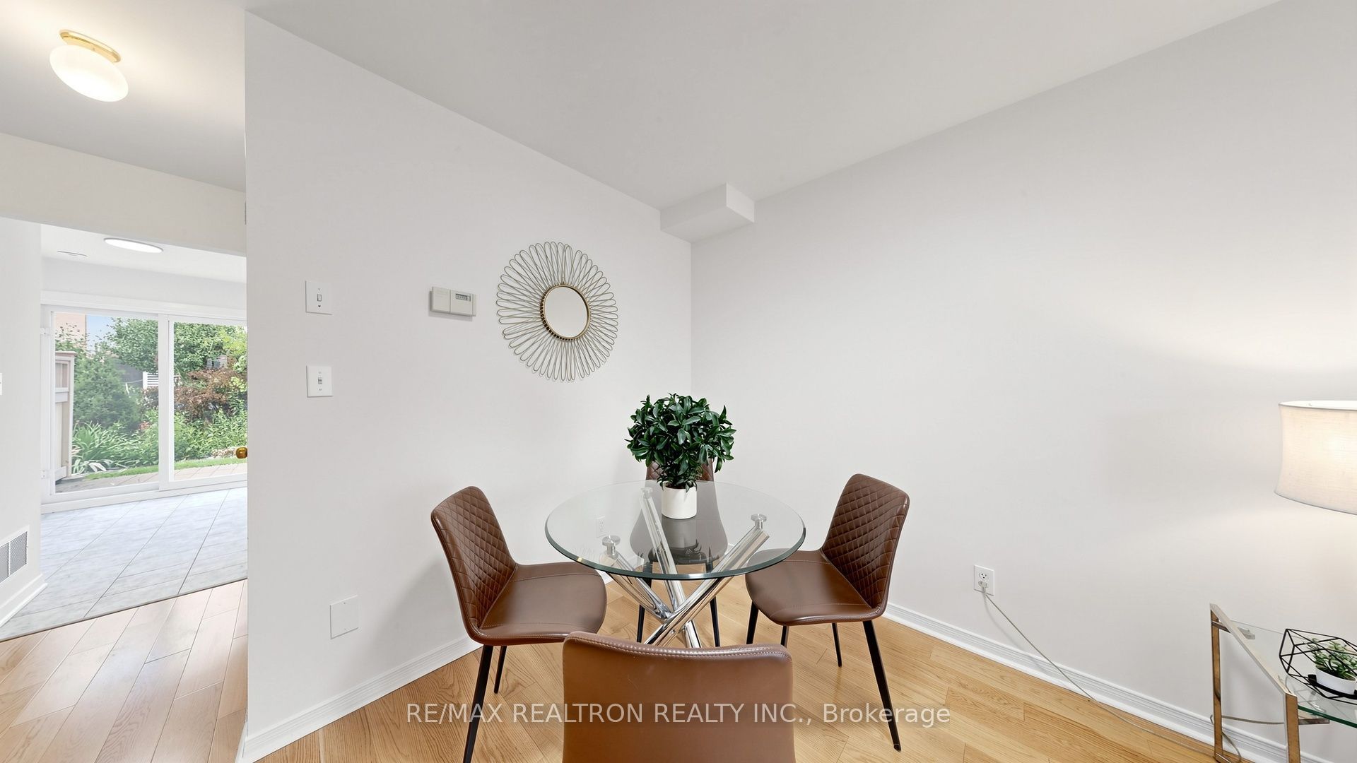 28 Rosebank Drive 610 Property Photo 12