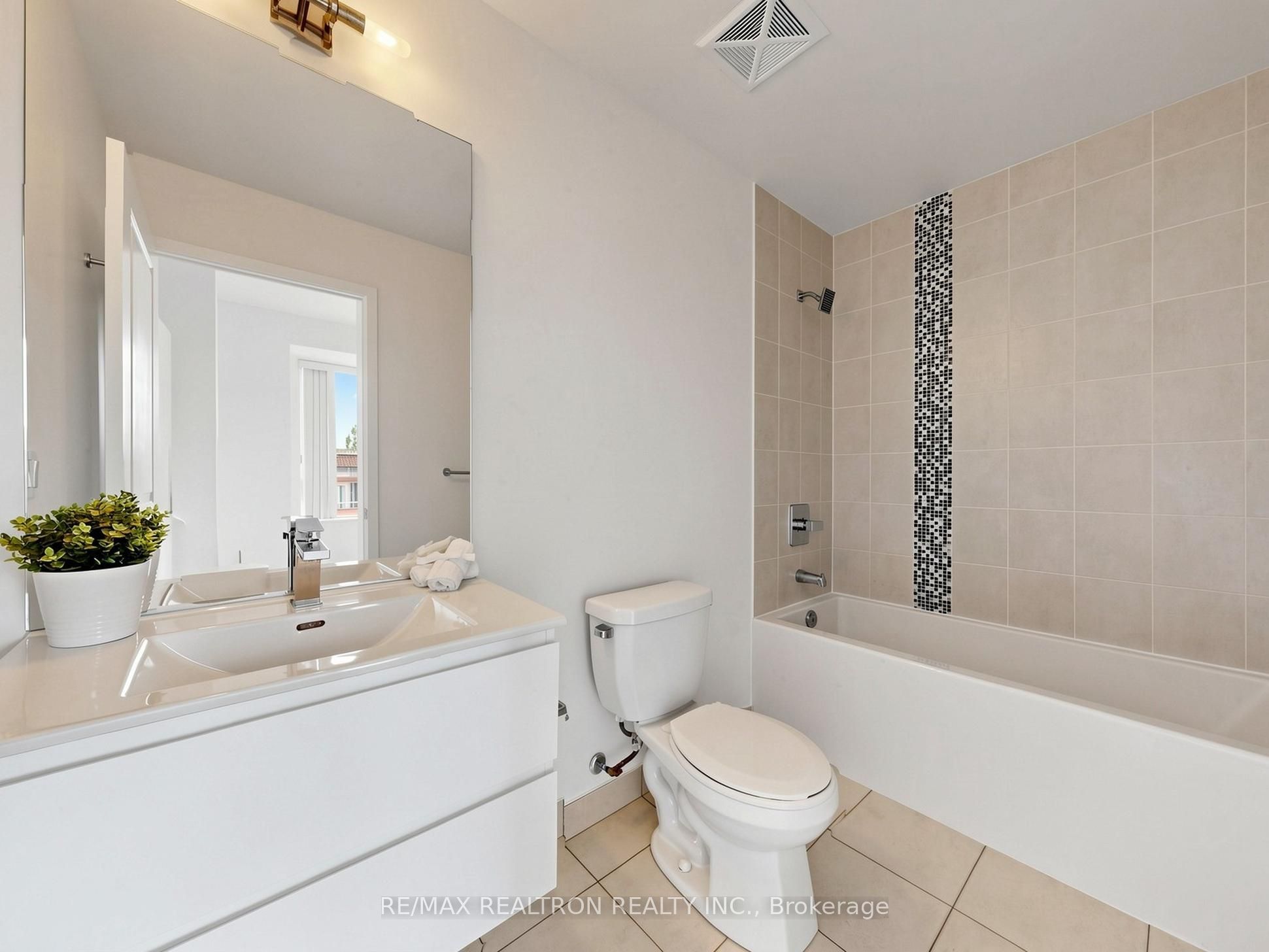 195 Bonis Avenue 304 Property Photo 24
