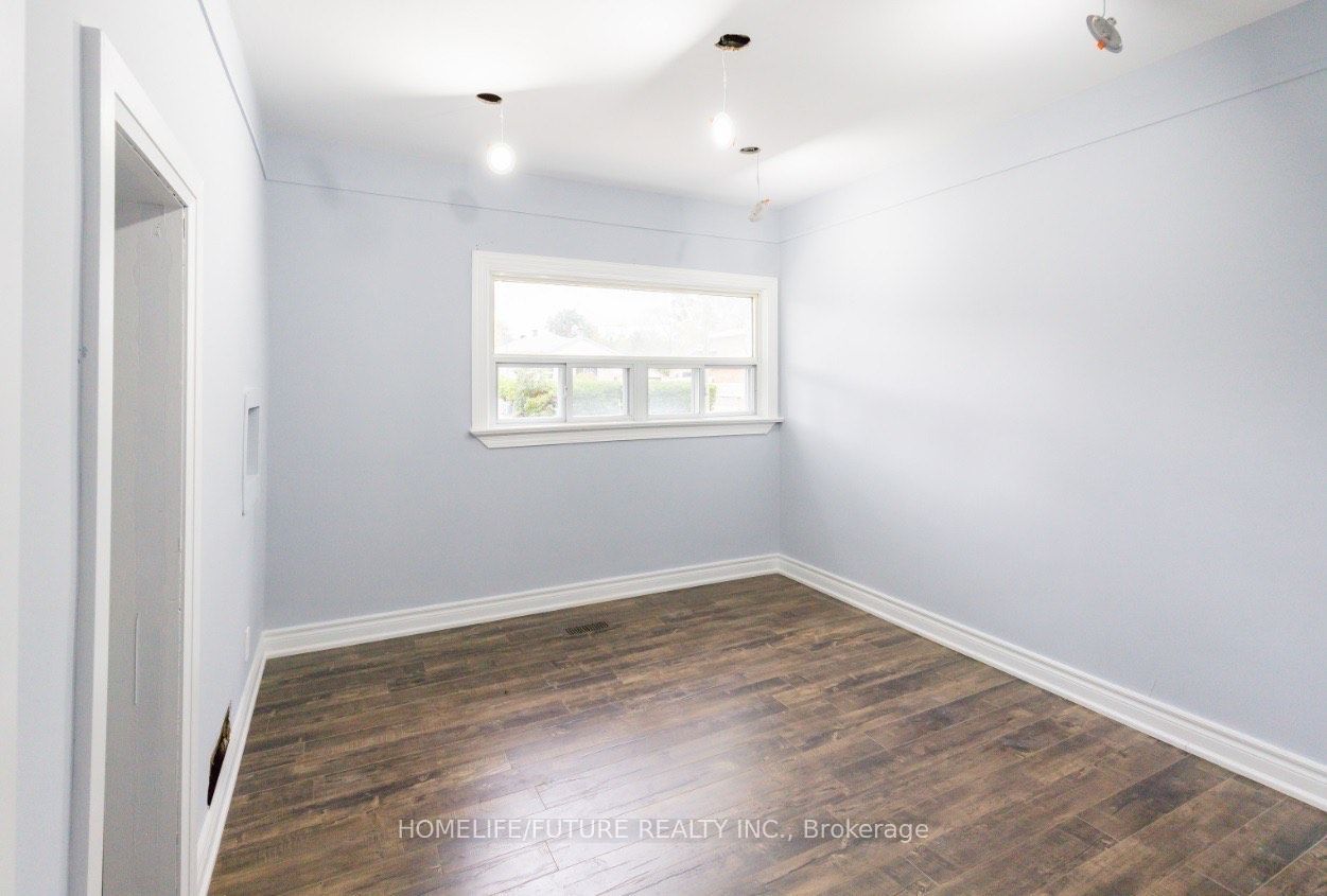 29 Megan Avenue Property Photo 10