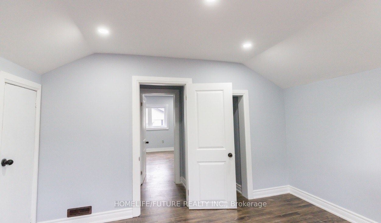 29 Megan Avenue Property Photo 13