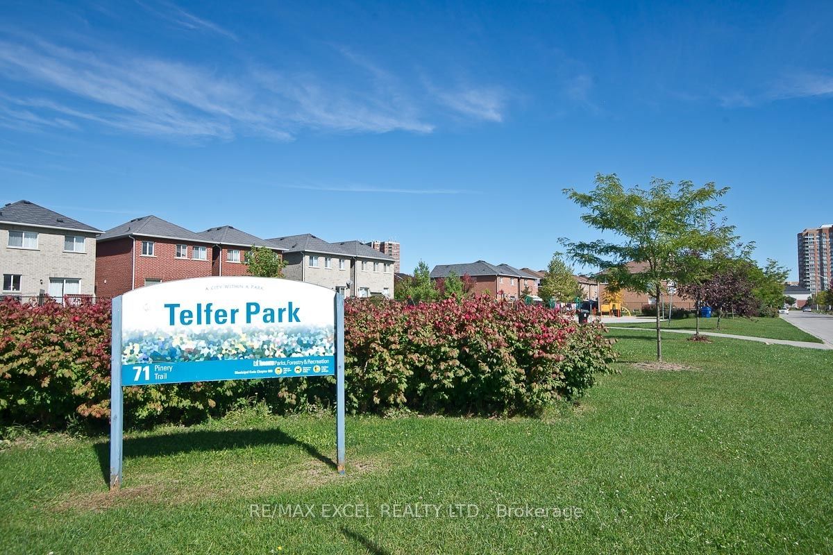 42 Pinery Trail 2 Property Photo 15