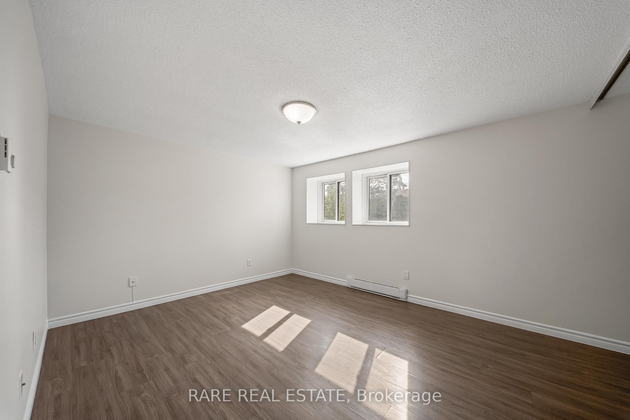 221 Ormond Drive 18 Property Photo 12