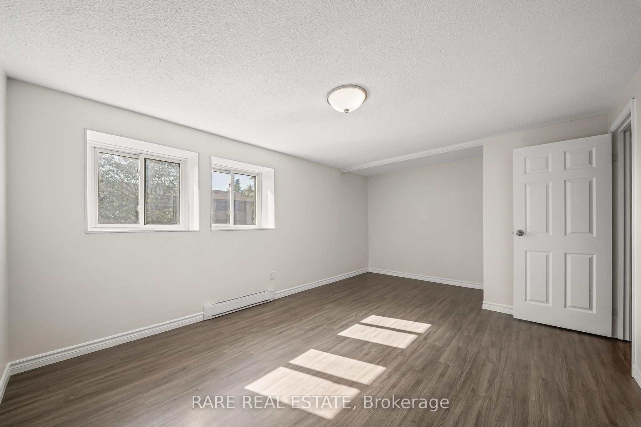 221 Ormond Drive 18 Property Photo 14