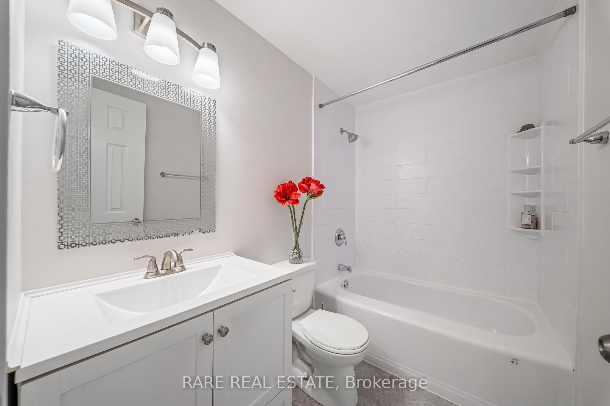 221 Ormond Drive 18 Property Photo 15