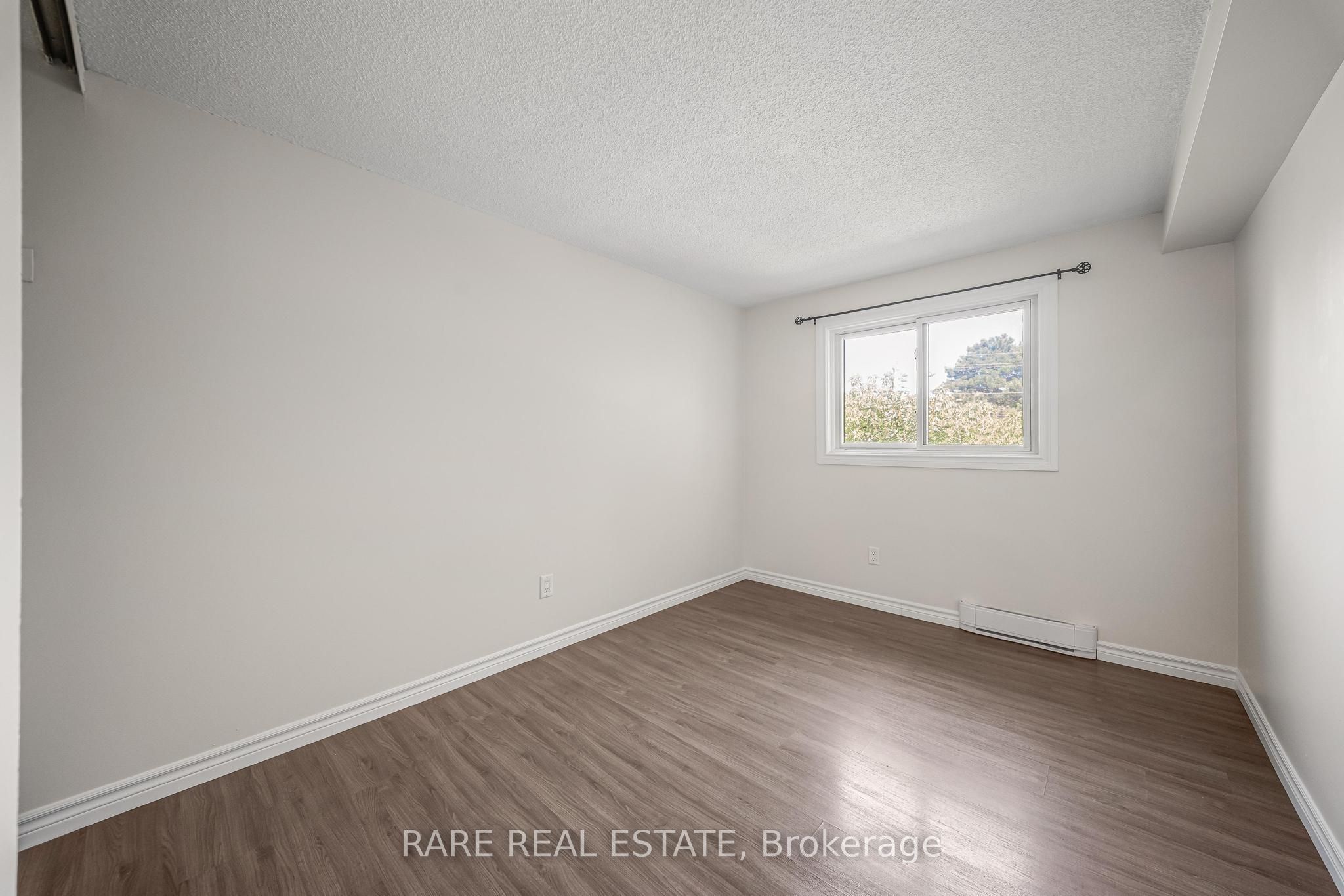 221 Ormond Drive 18 Property Photo 19