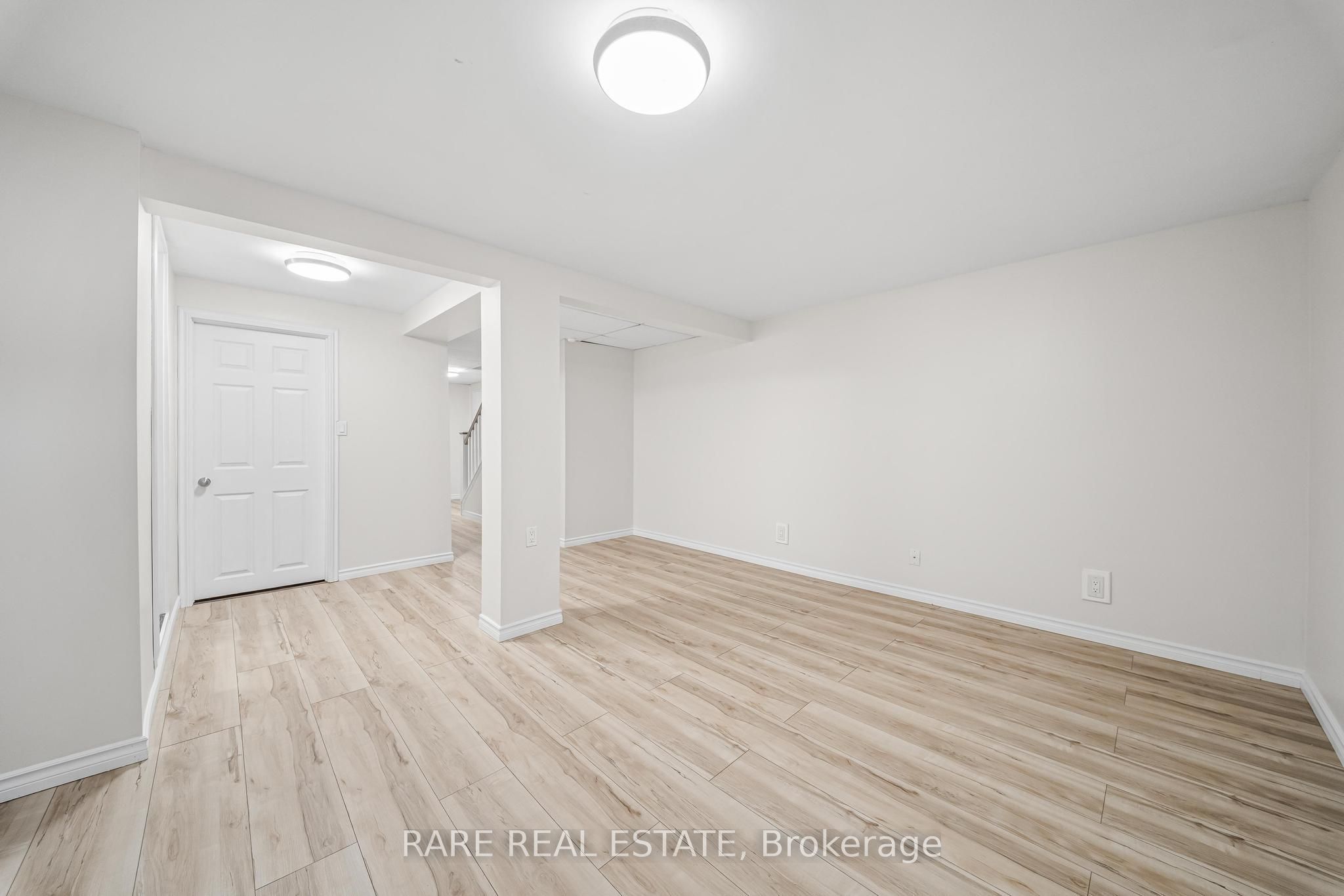 221 Ormond Drive 18 Property Photo 25