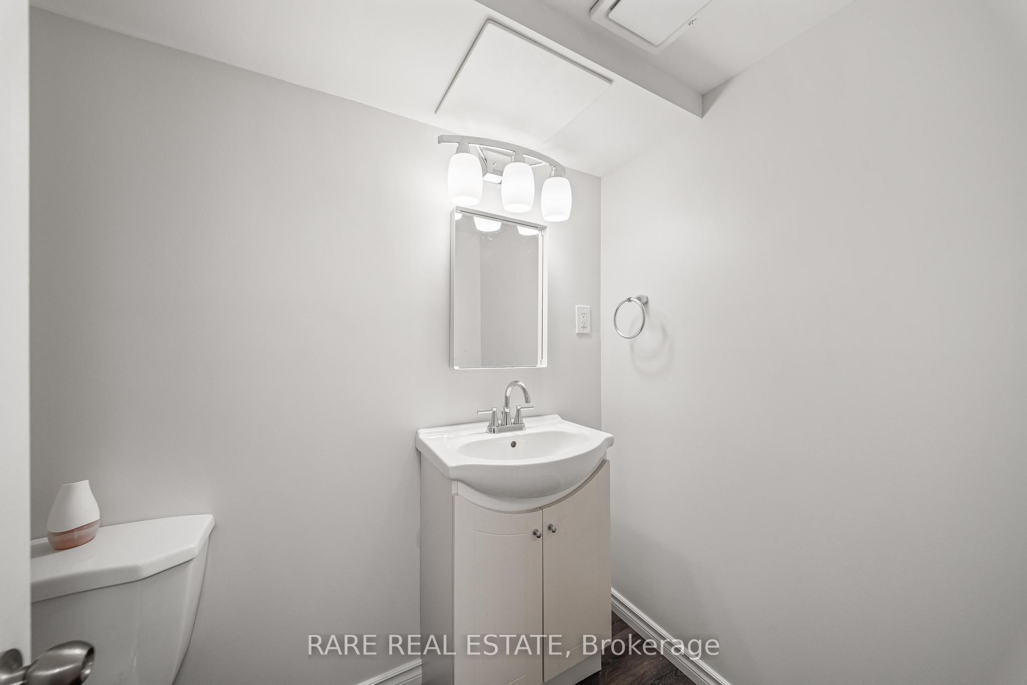 221 Ormond Drive 18 Property Photo 26