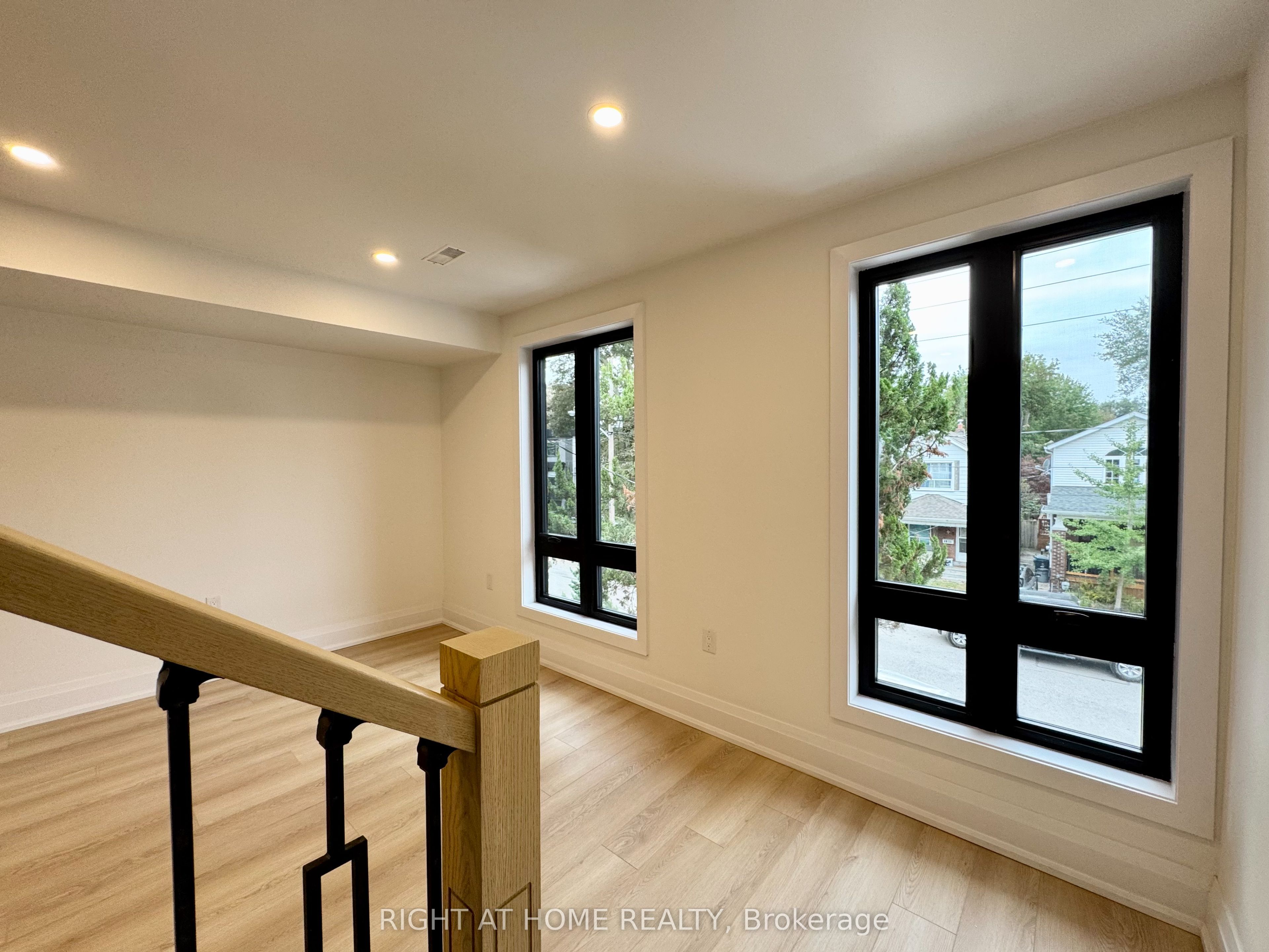 151 Gledhill Avenue #3 Property Photo 9