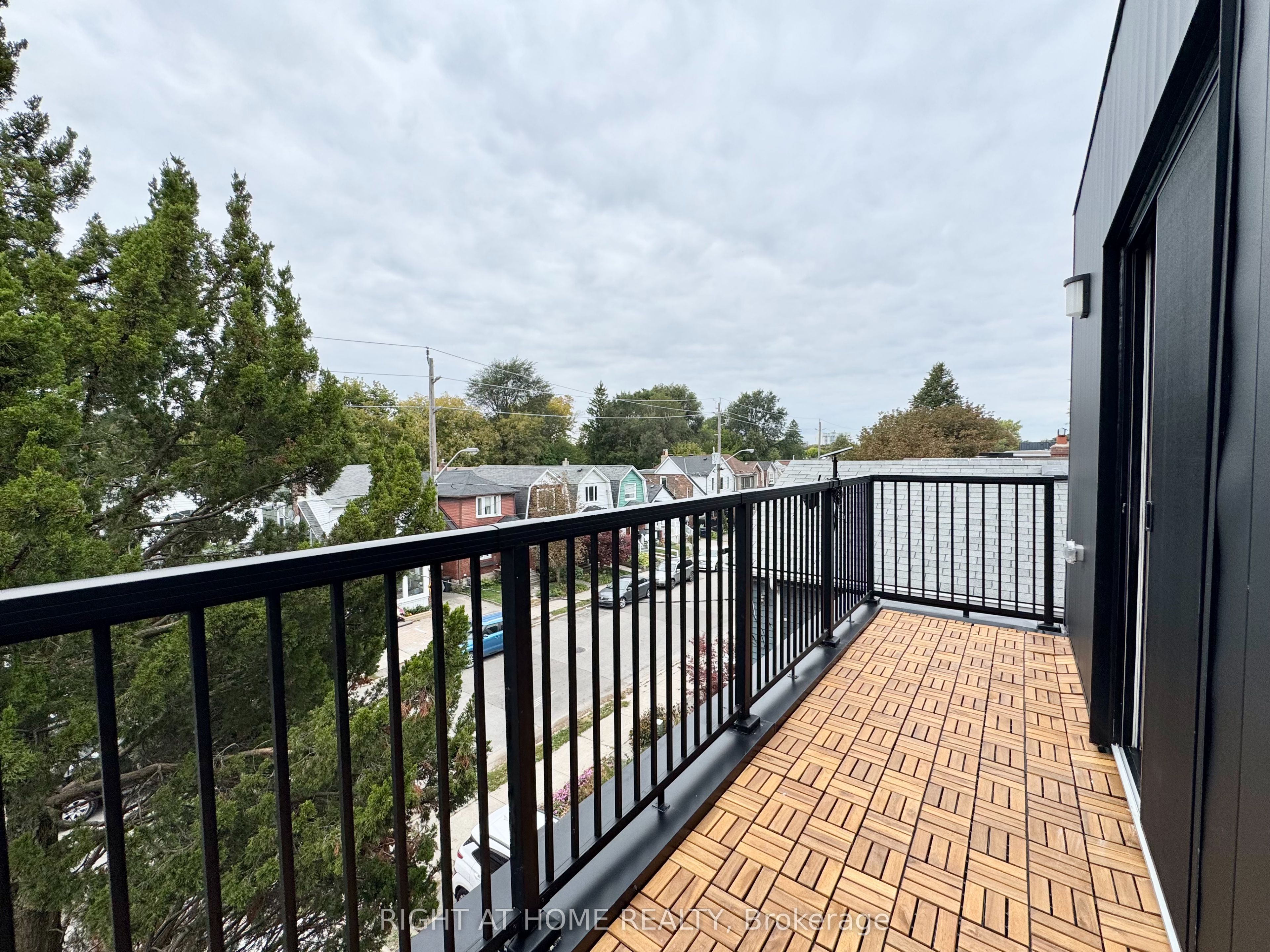 151 Gledhill Avenue #3 Property Photo 15