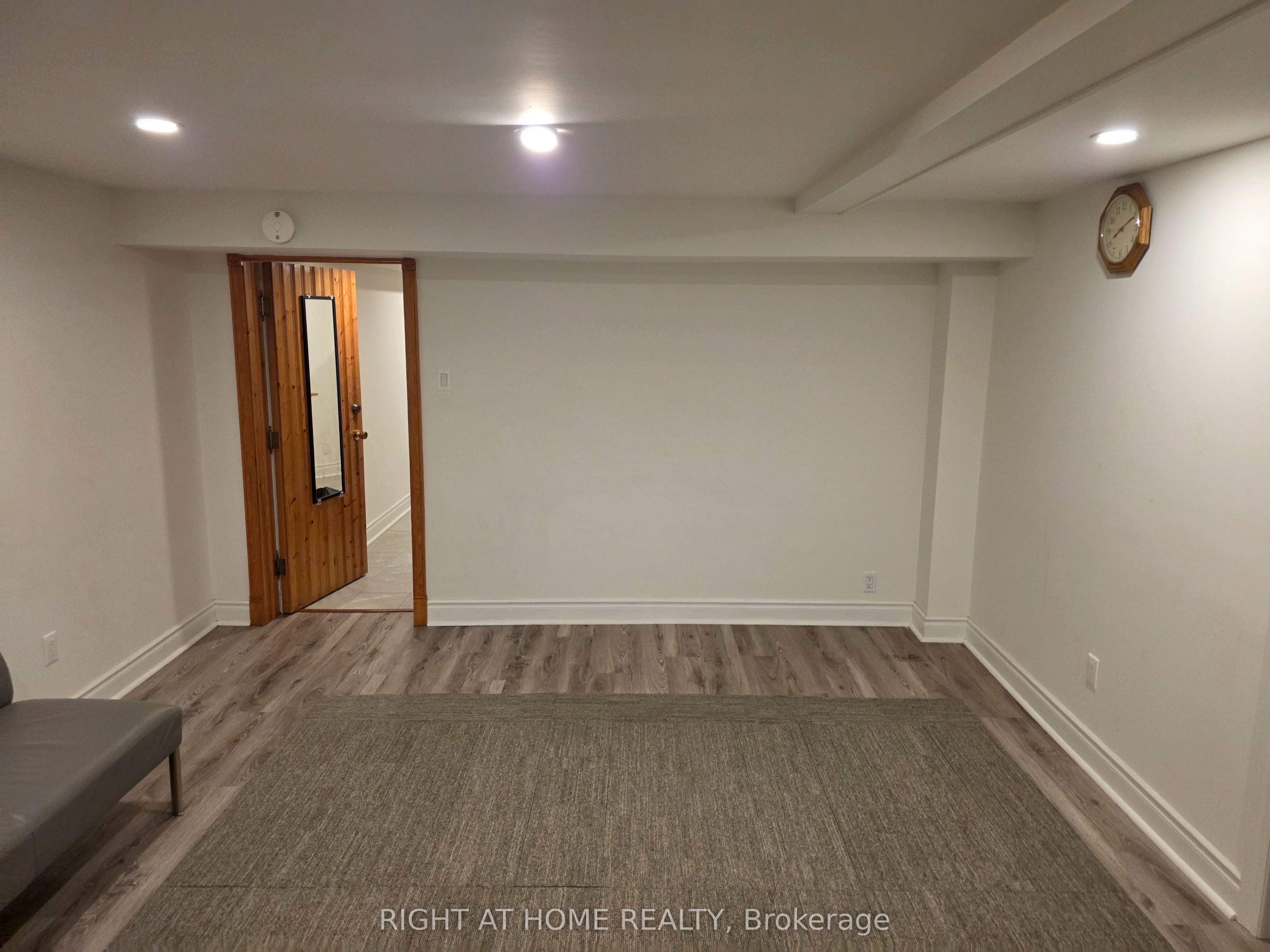 131 Thicketwood Drive Property Photo 4
