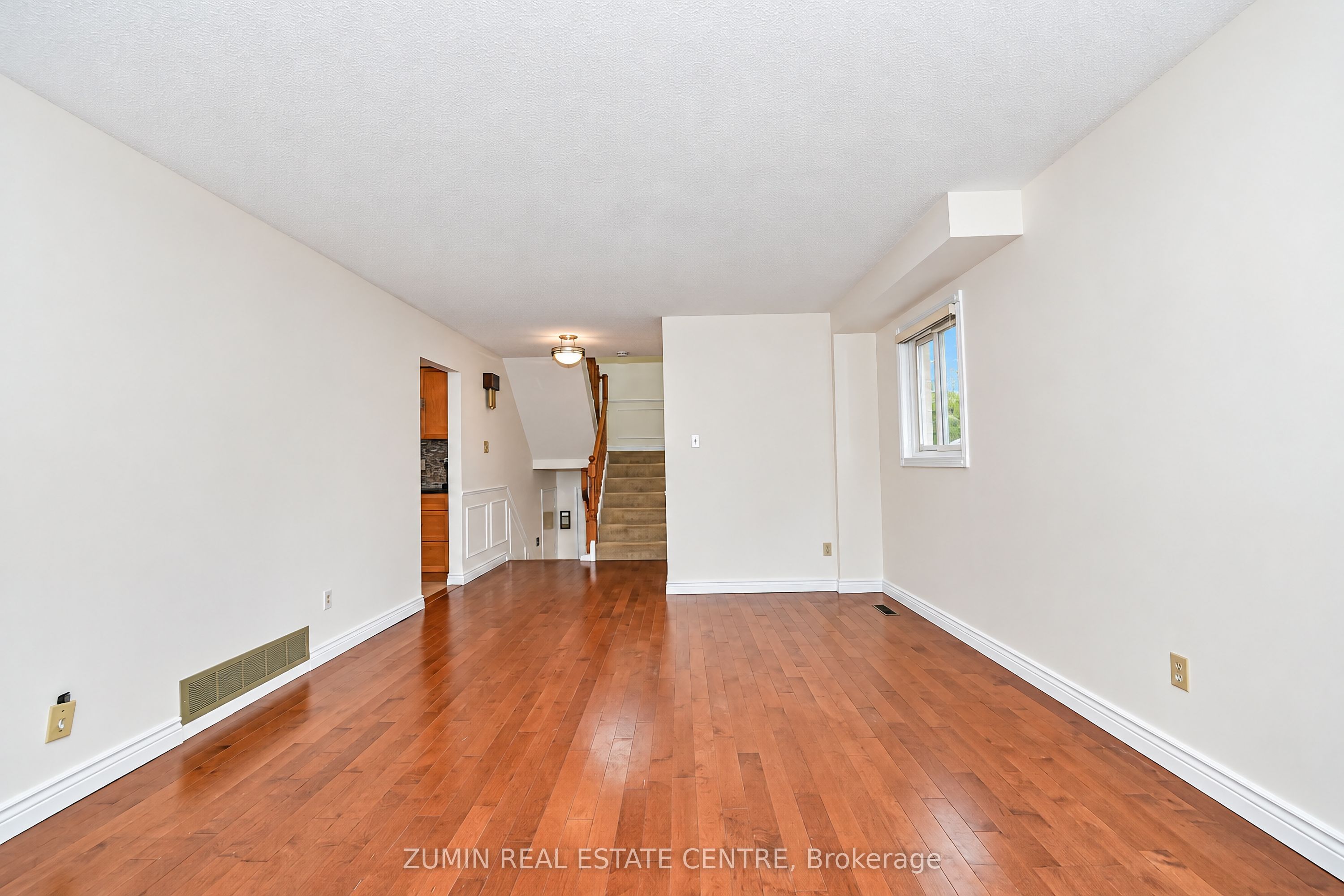 11 Whittington Court Property Photo 10