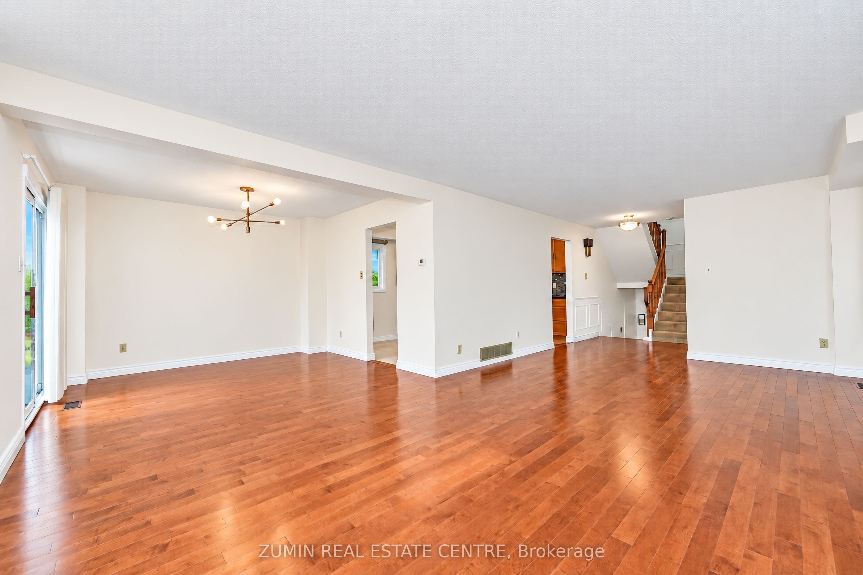 11 Whittington Court Property Photo 11