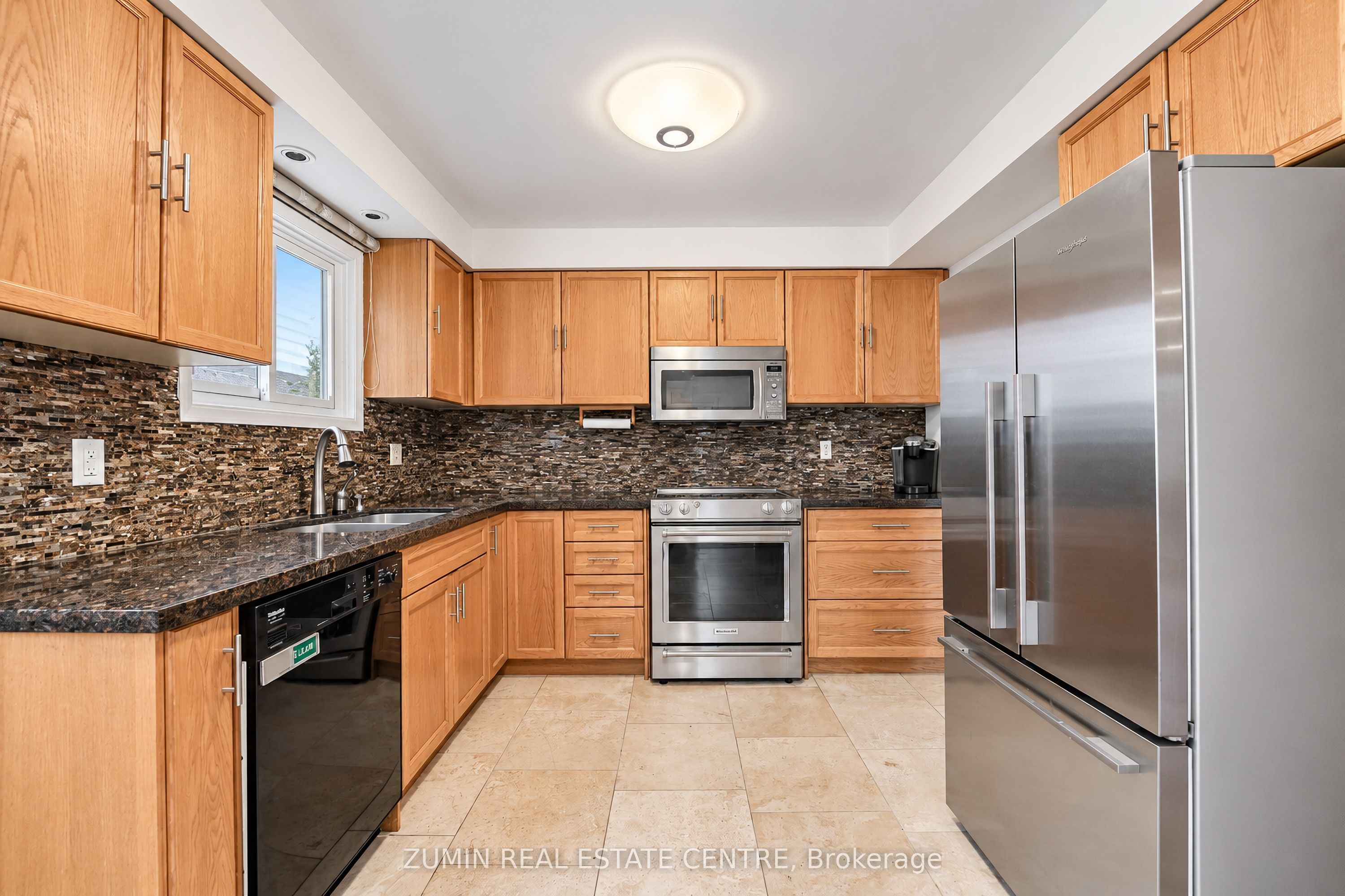 11 Whittington Court Property Photo 14