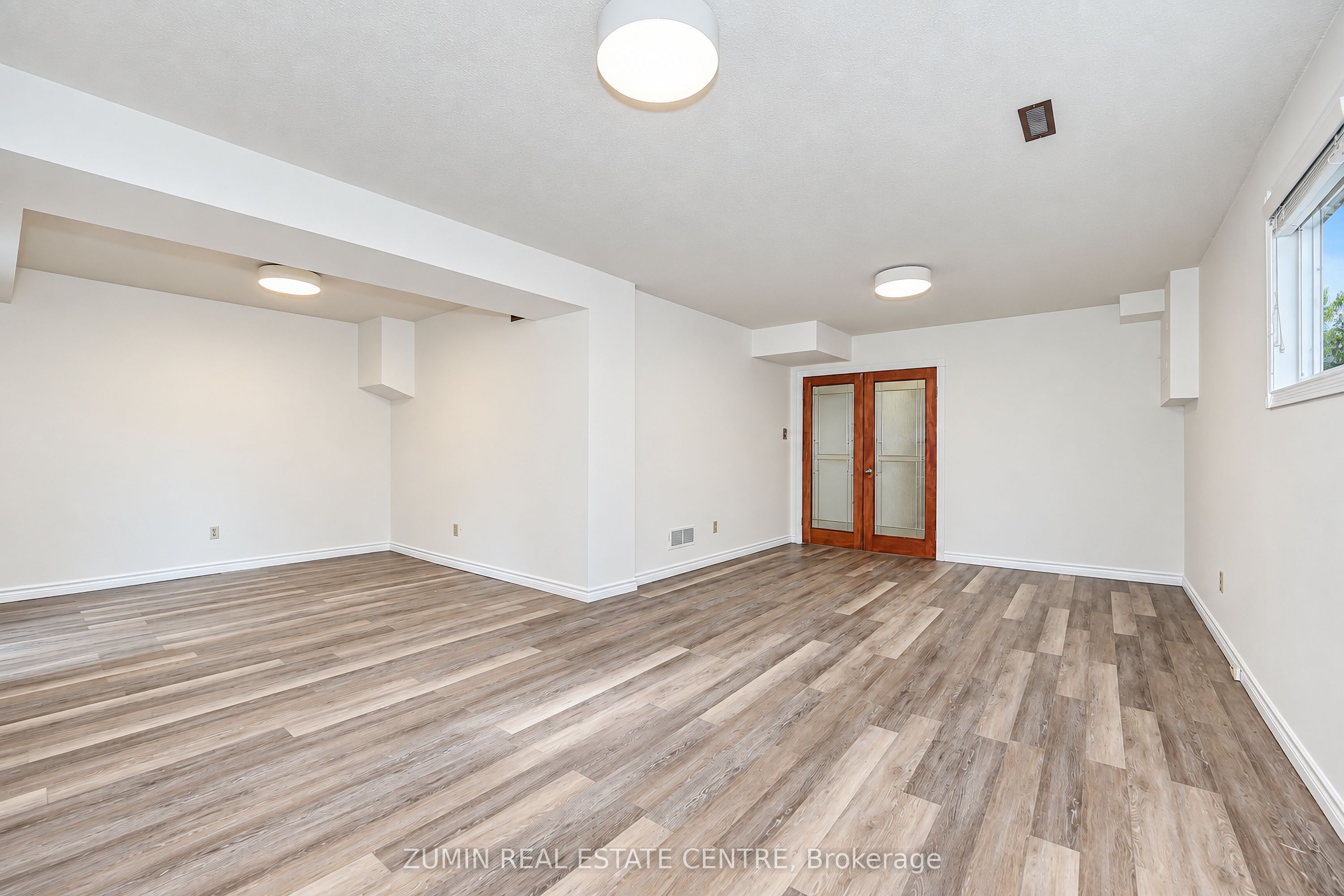 11 Whittington Court Property Photo 32