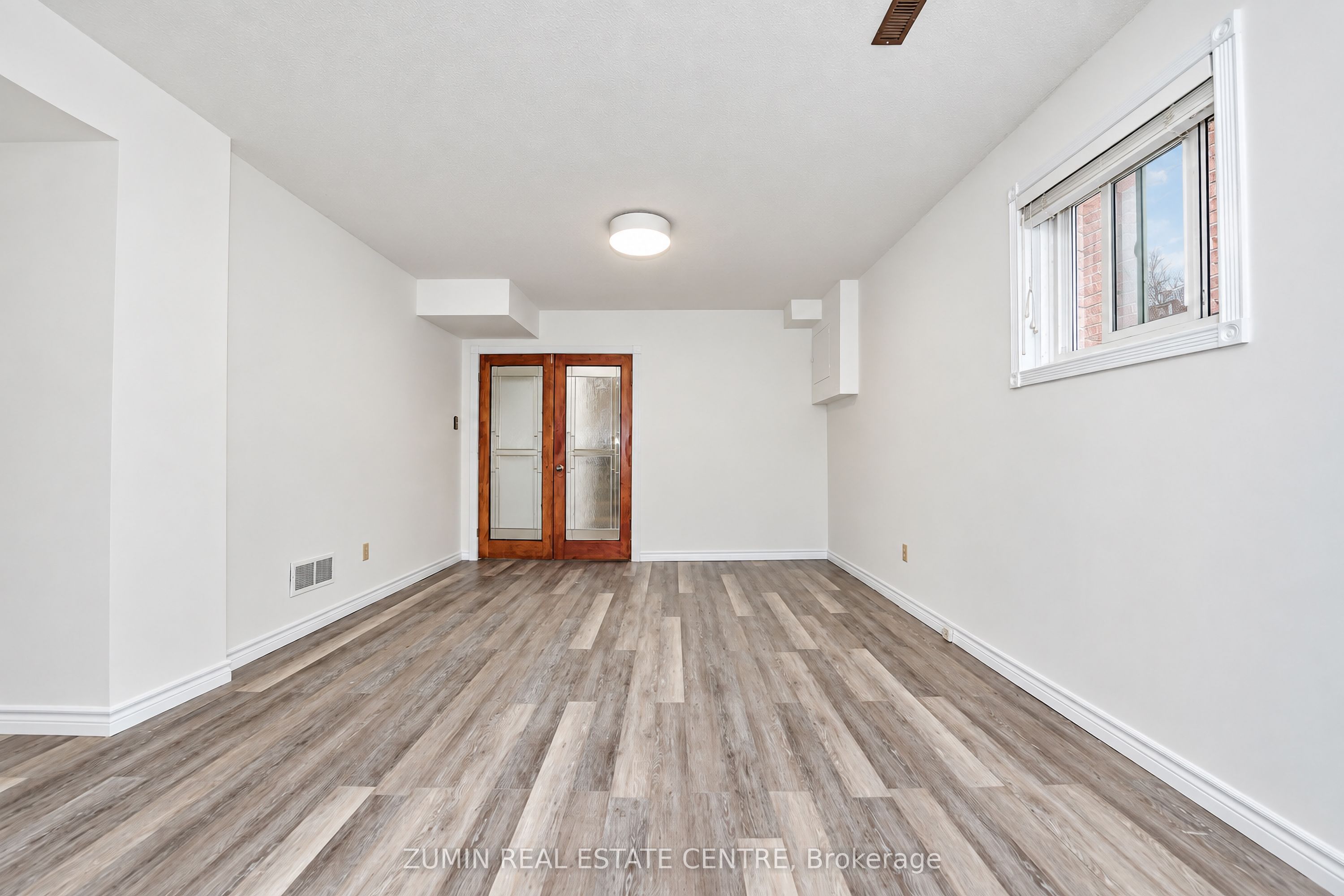 11 Whittington Court Property Photo 33