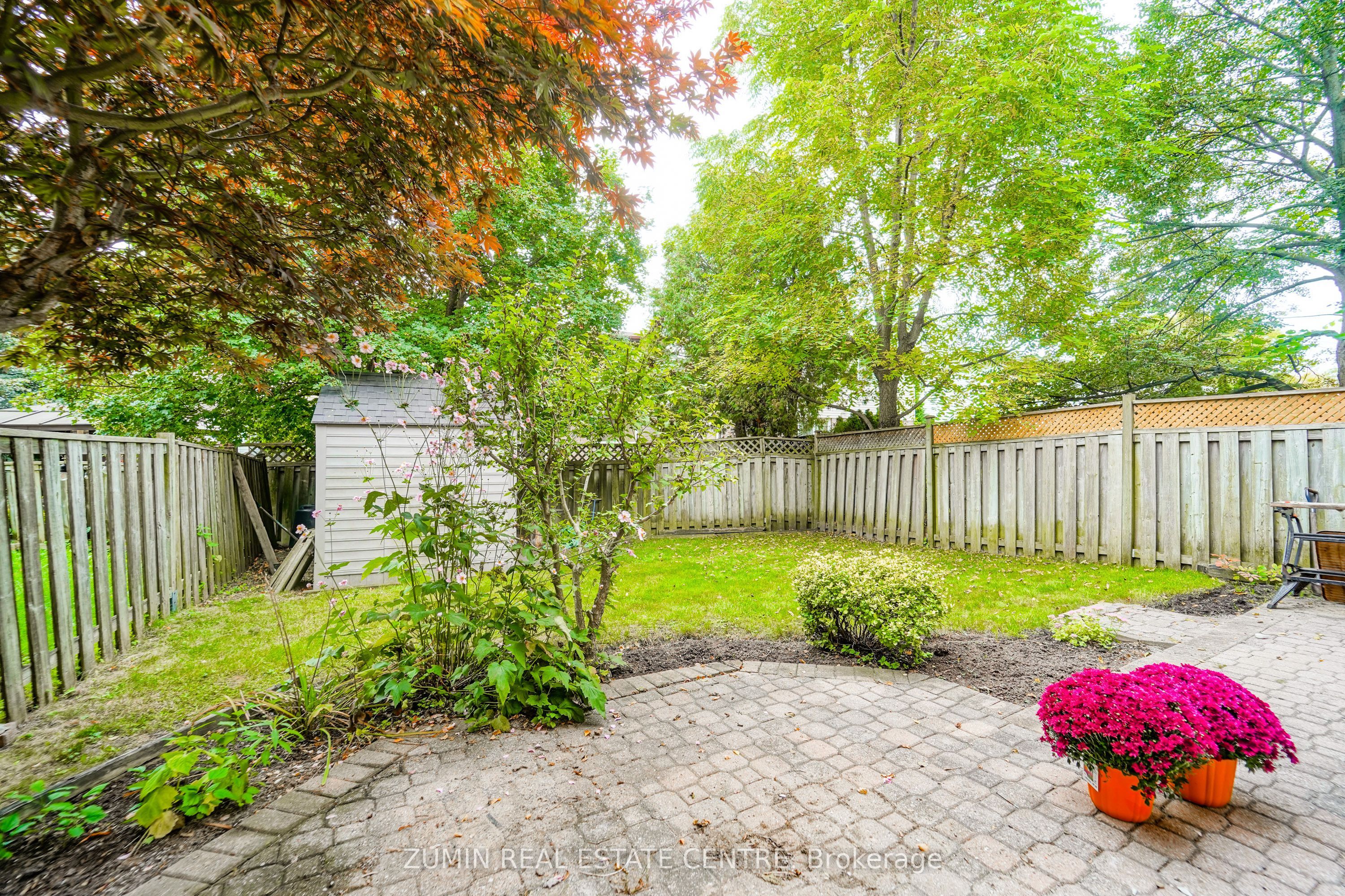 11 Whittington Court Property Photo 36