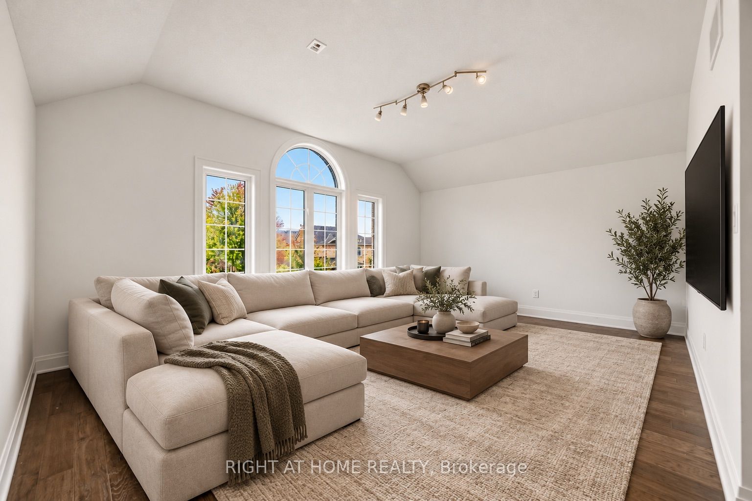 34 Dring Street Property Photo 18
