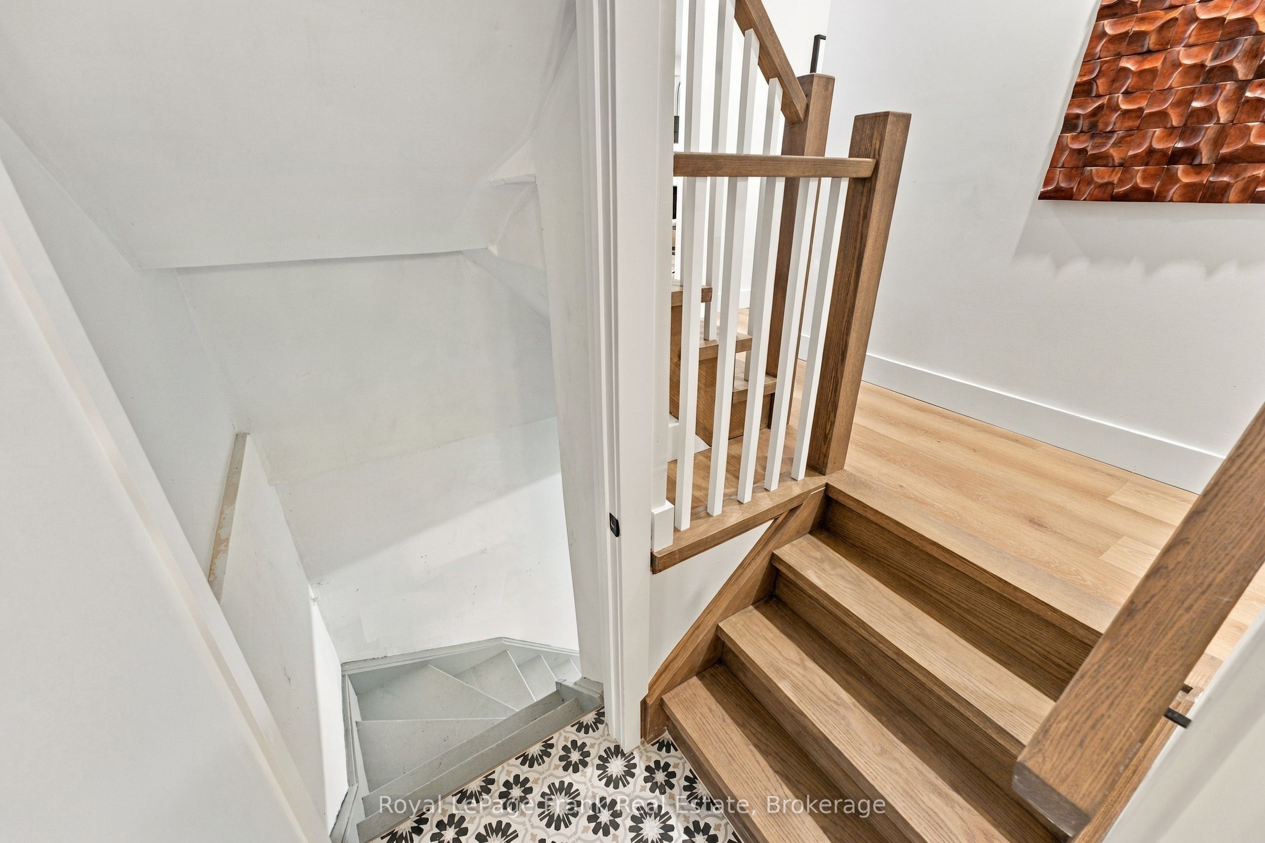 10 Delaney Drive Property Photo 26