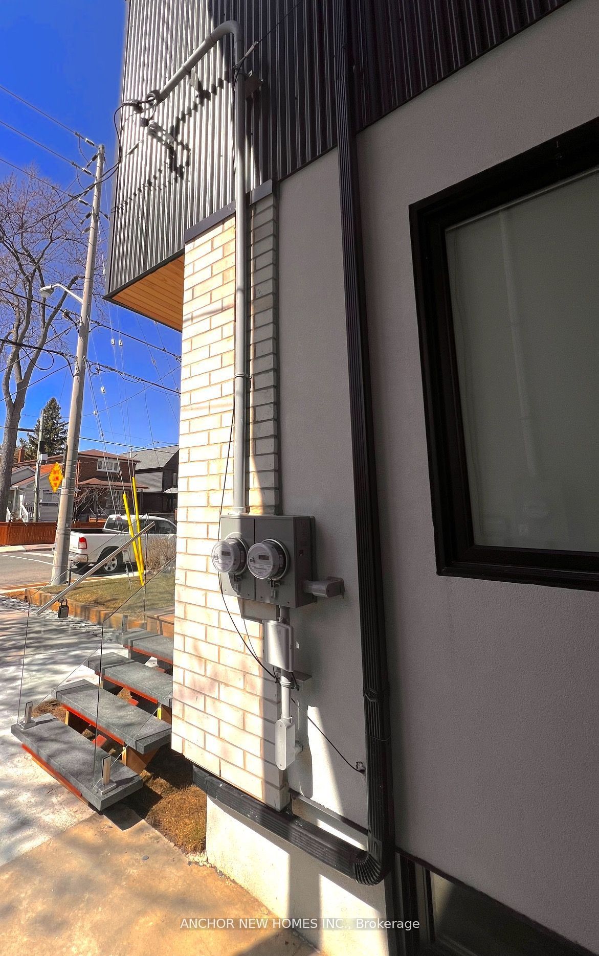 257 Chisholm Avenue Property Photo 41