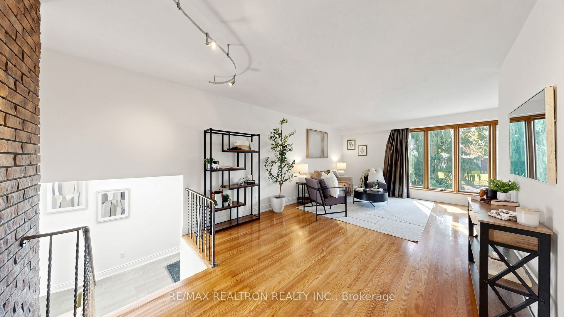 54 Dolly Varden Boulevard Property Photo 20