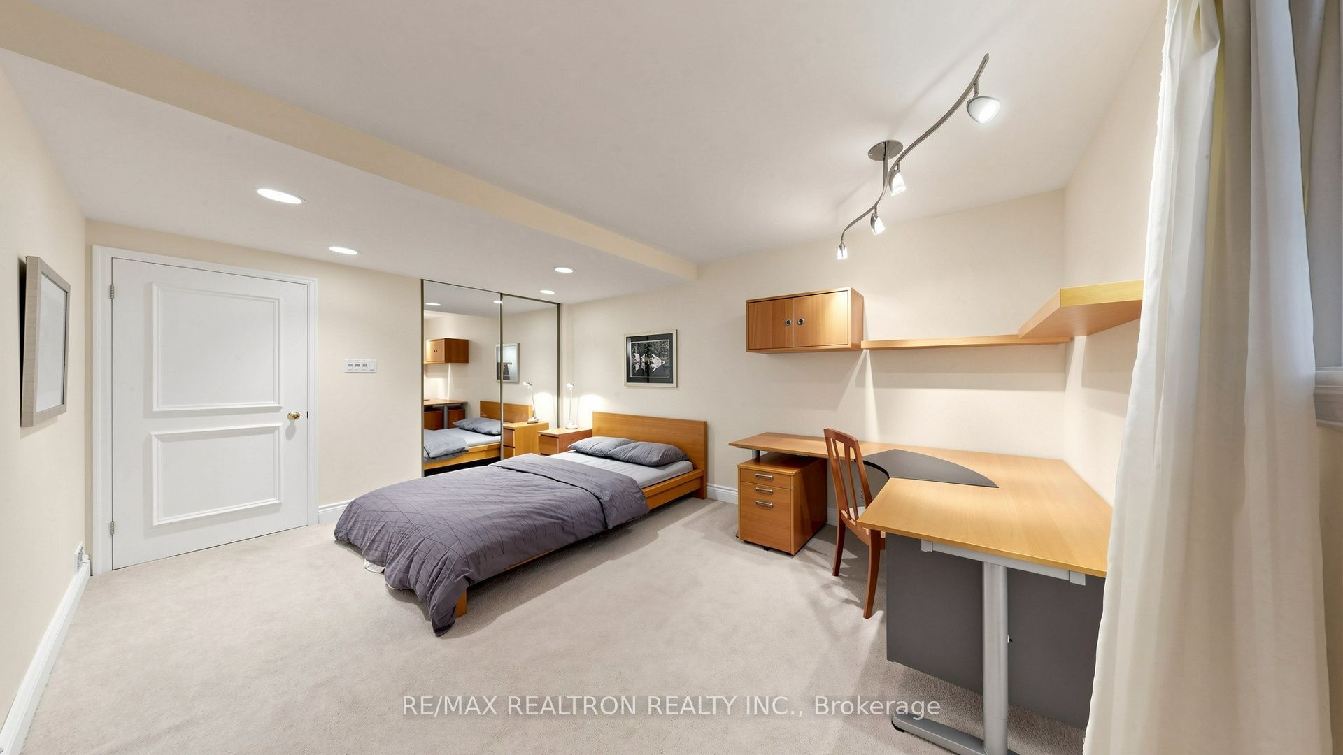 54 Dolly Varden Boulevard Property Photo 33