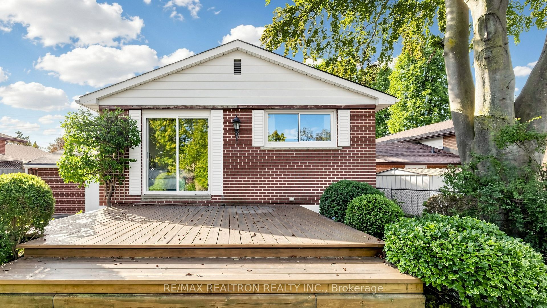 54 Dolly Varden Boulevard Property Photo 42