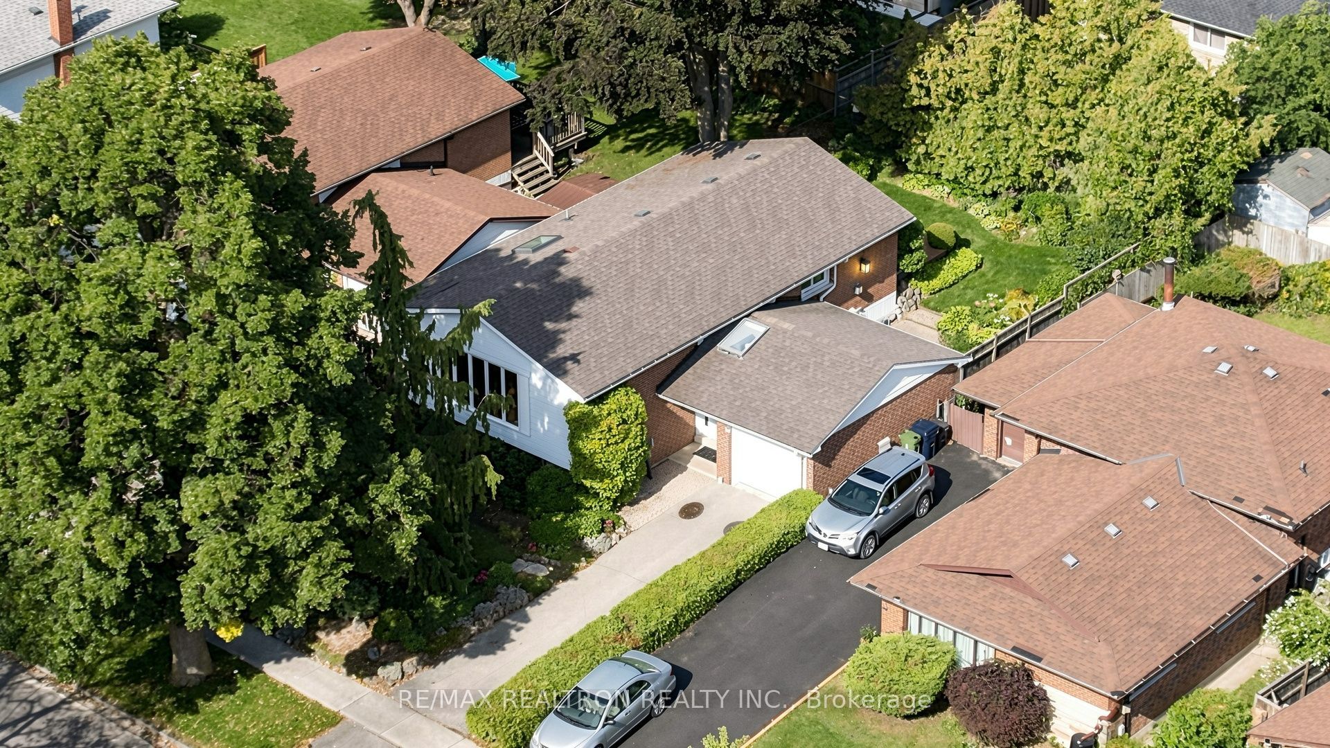 54 Dolly Varden Boulevard Property Photo 49
