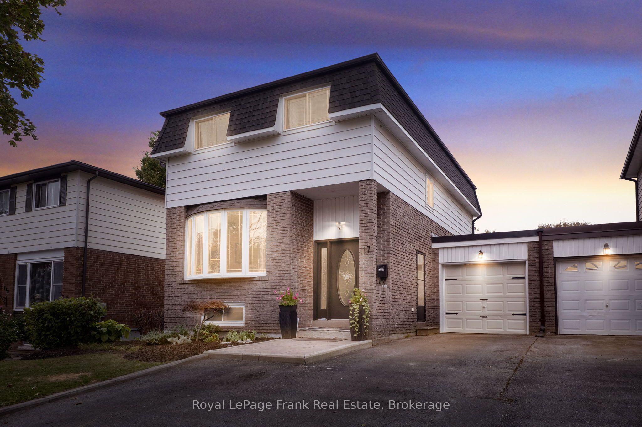 117 Lawrence Crescent Property Photo 1
