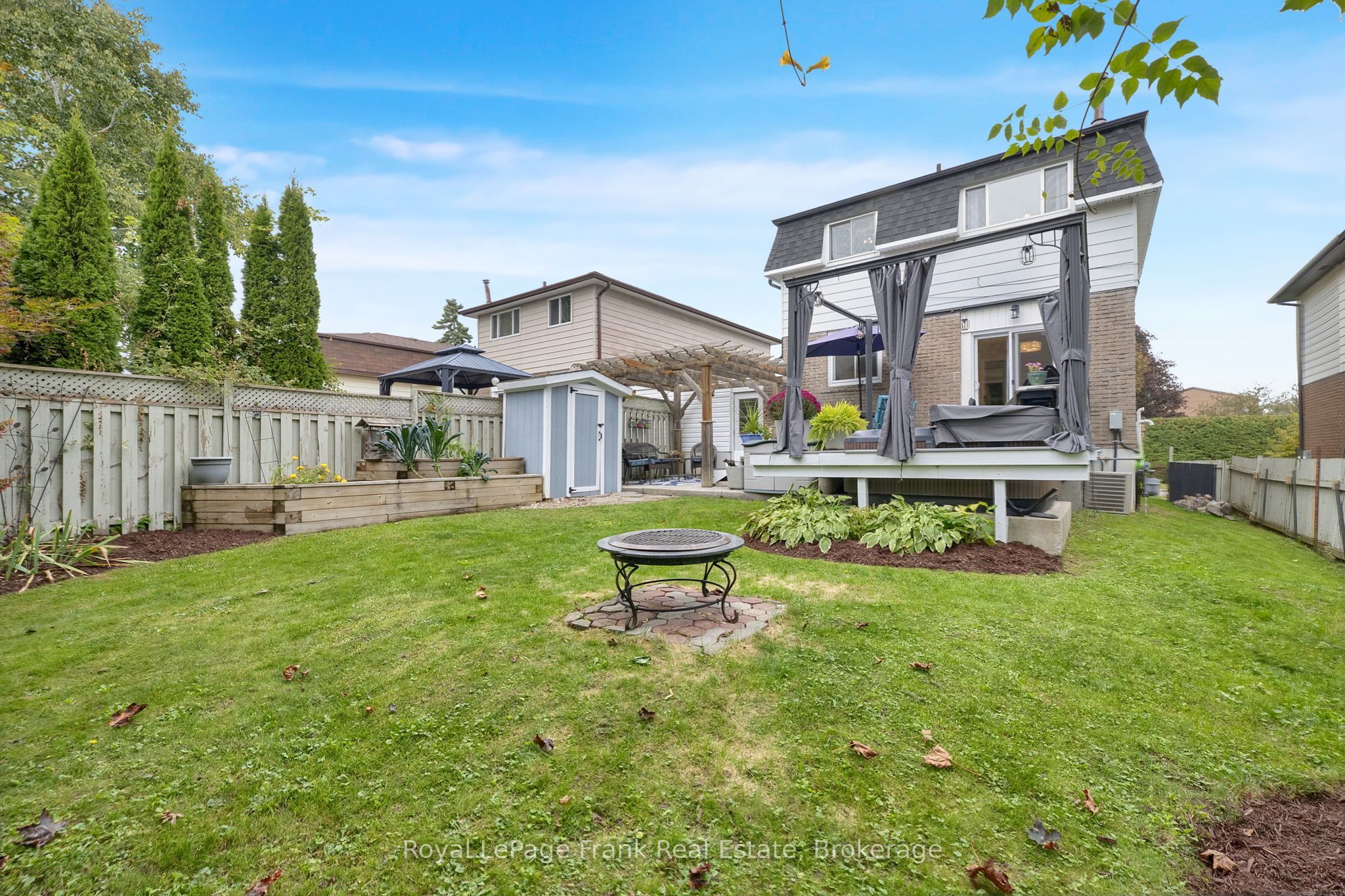 117 Lawrence Crescent Property Photo 42