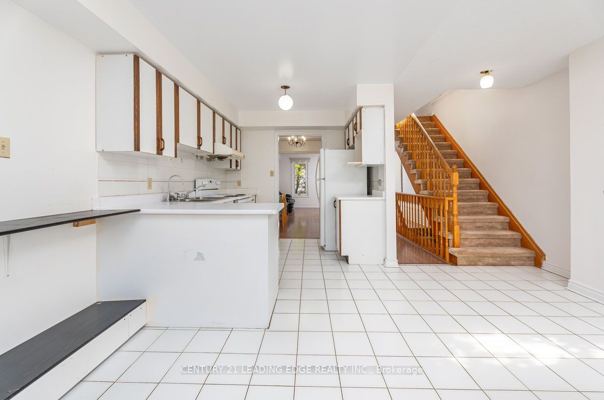 3 Reidmount Avenue 1 Property Photo 8