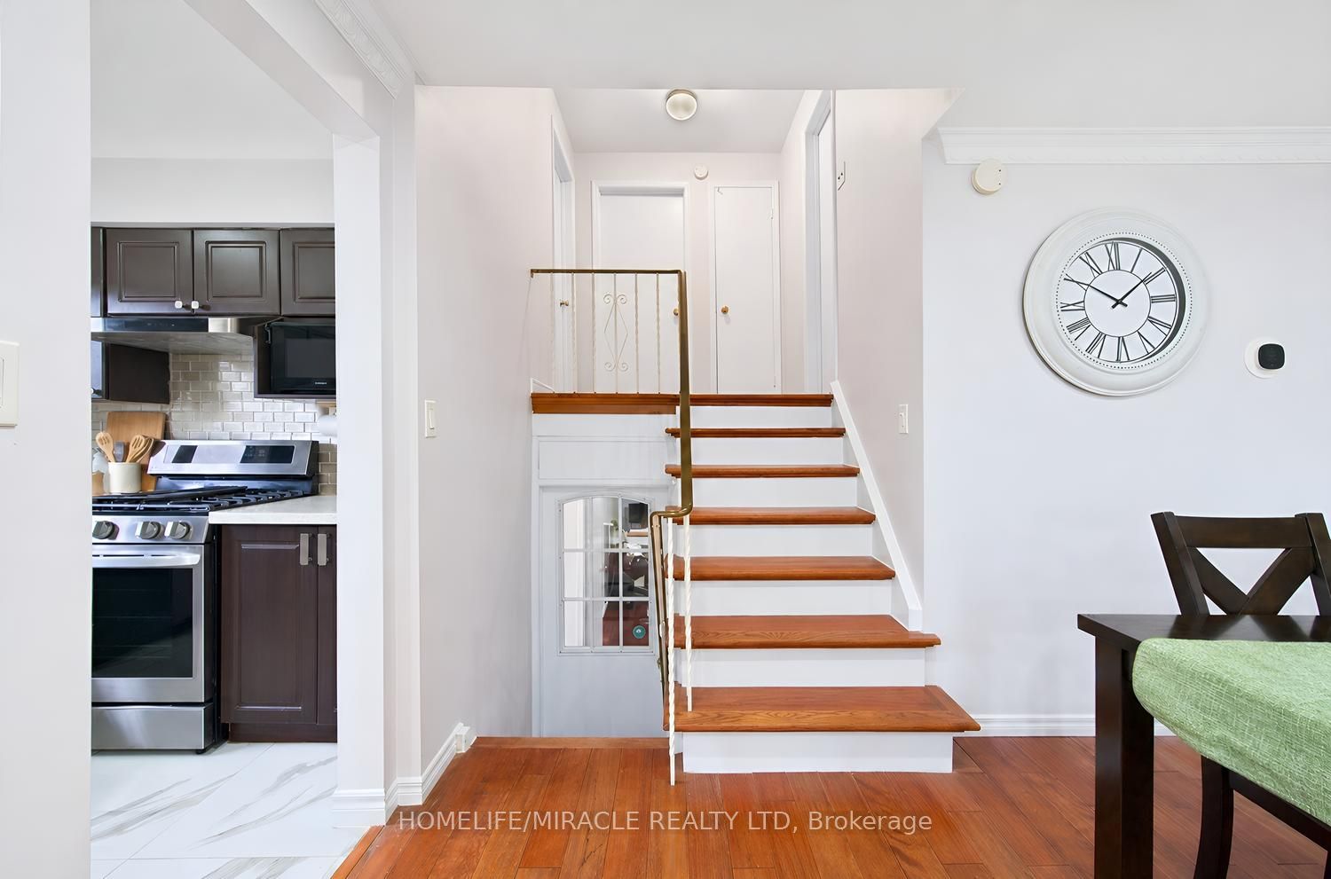 54 Sunderland Crescent Property Photo 22
