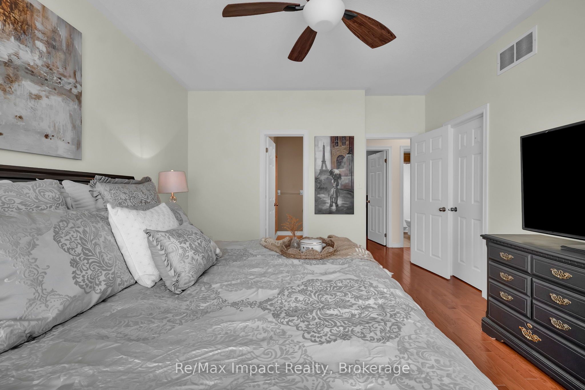 14a Hunt Street Property Photo 16