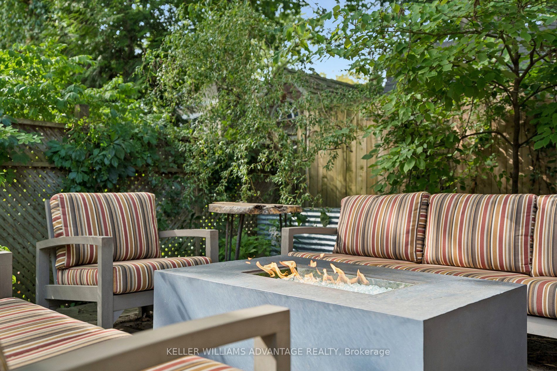 84 Kingsmount Park Road Property Photo 39