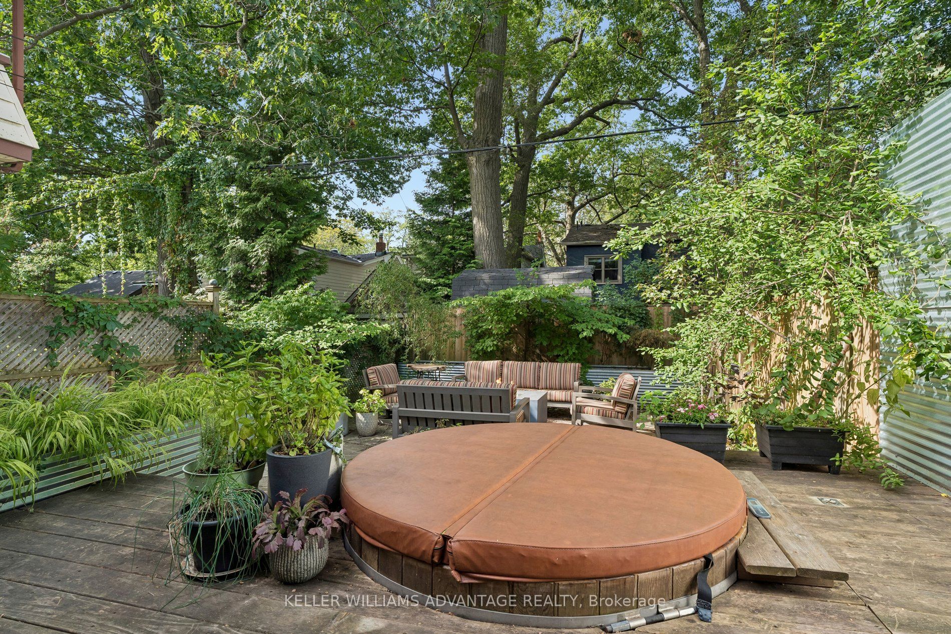 84 Kingsmount Park Road Property Photo 41