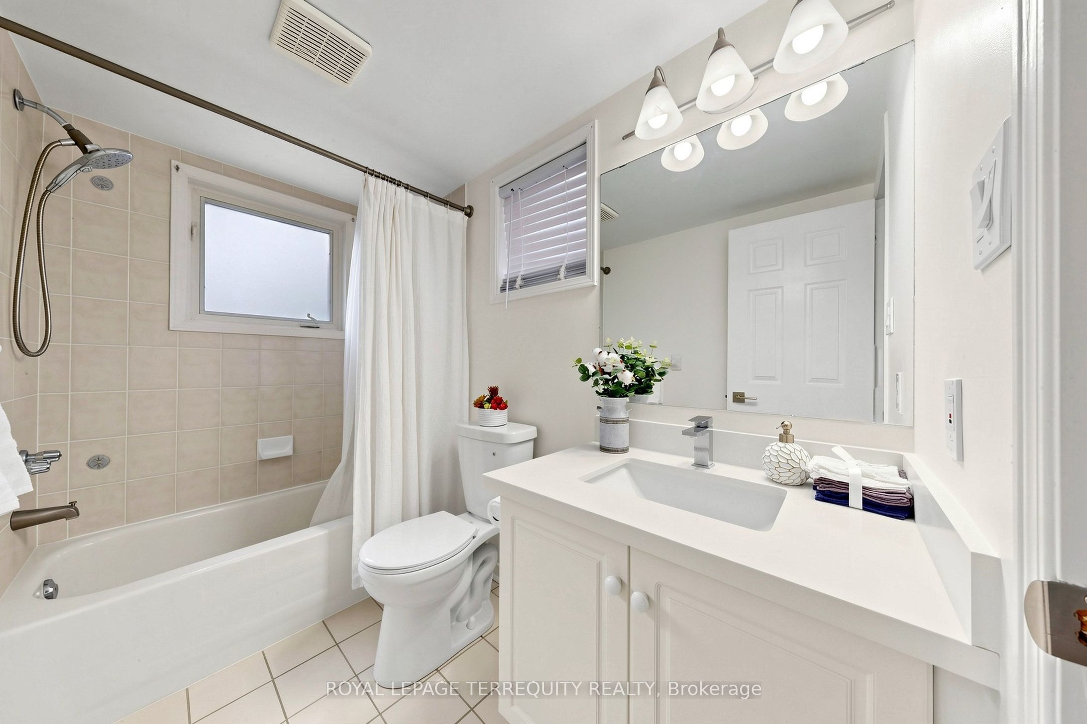 1865 Kingston Road 62 Property Photo 31
