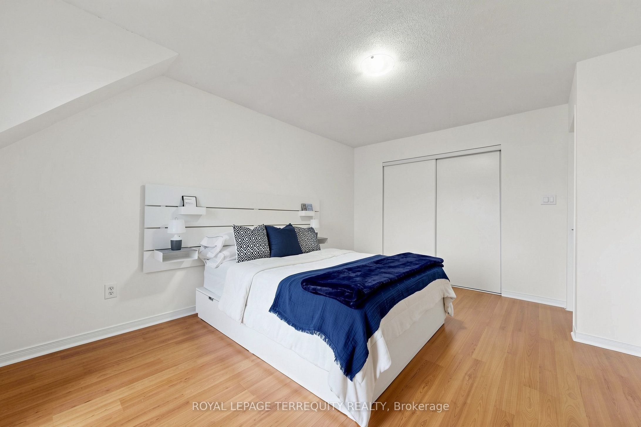 1865 Kingston Road 62 Property Photo 36