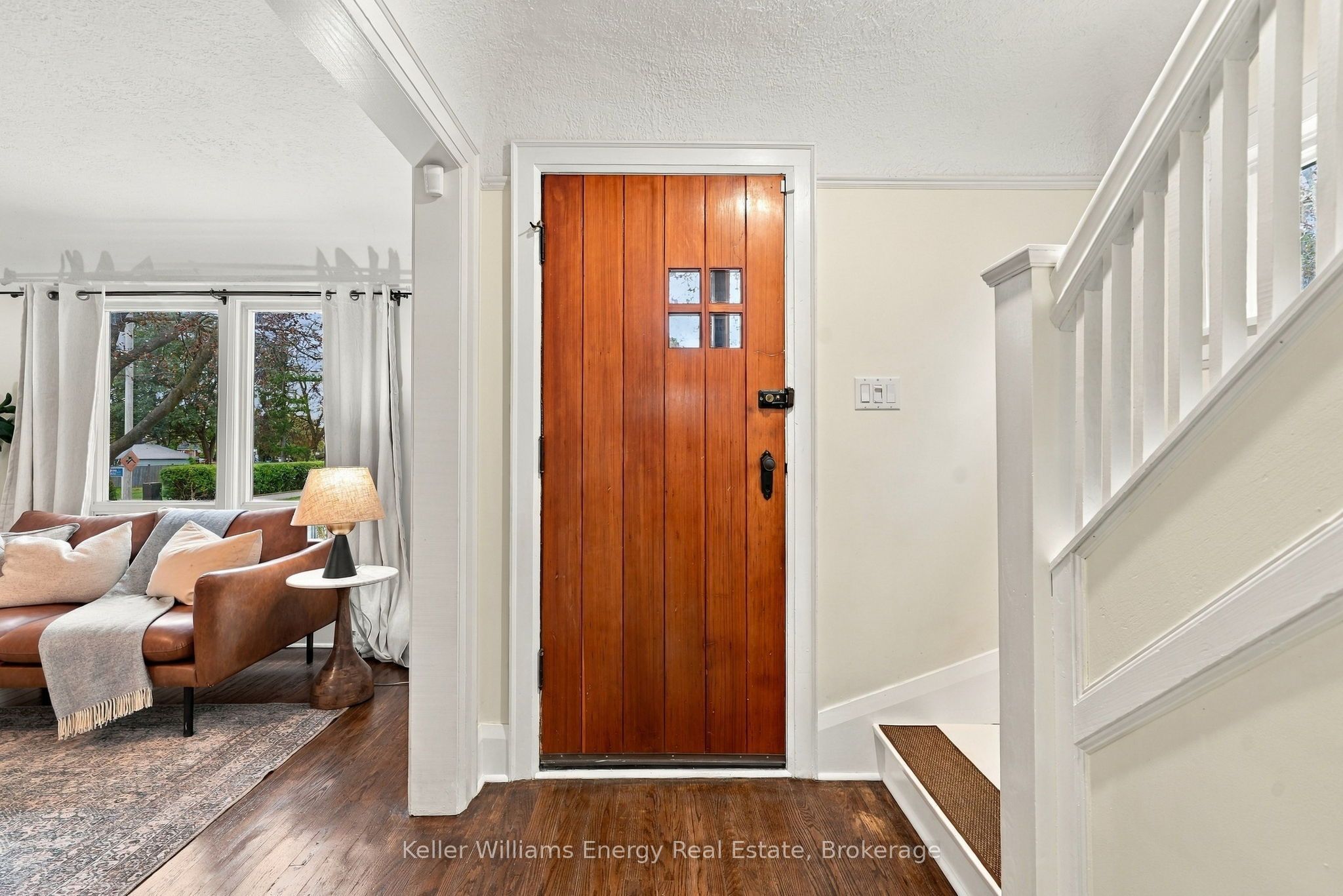286 Gliddon Avenue Property Photo 17