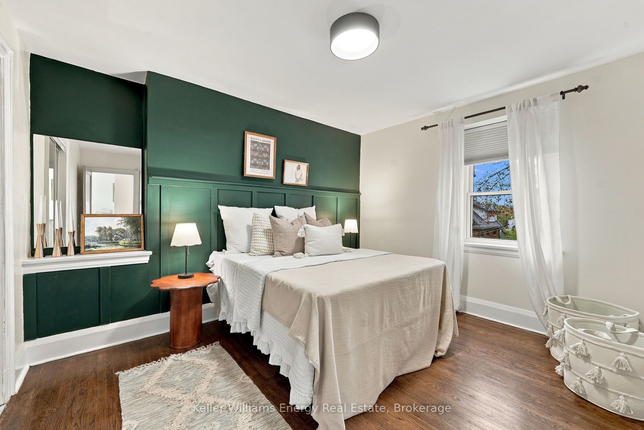 286 Gliddon Avenue Property Photo 21