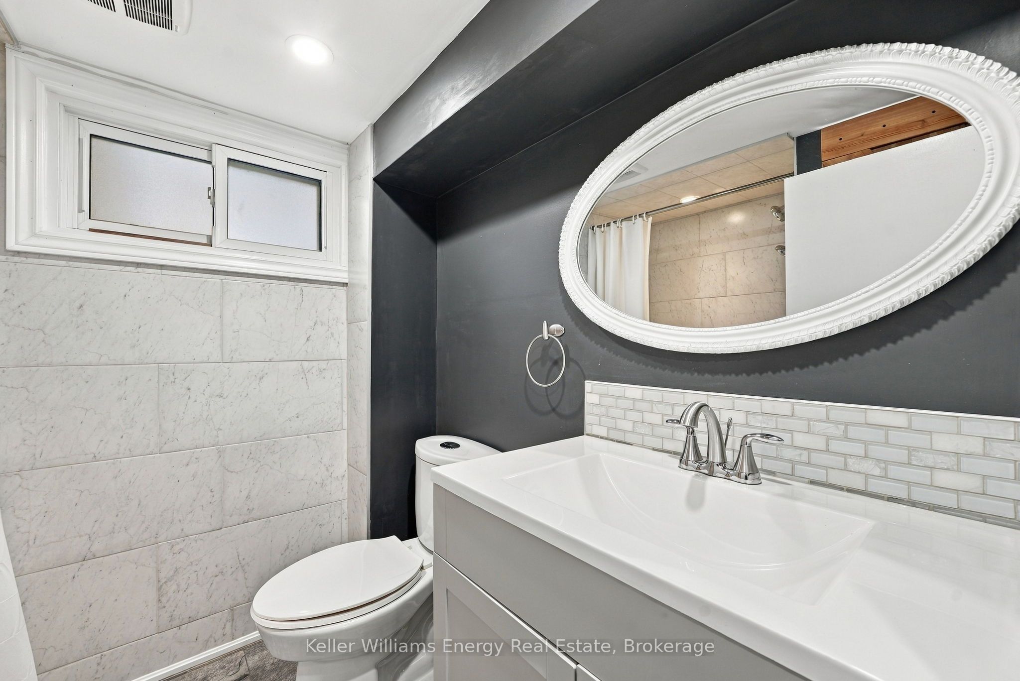 286 Gliddon Avenue Property Photo 32
