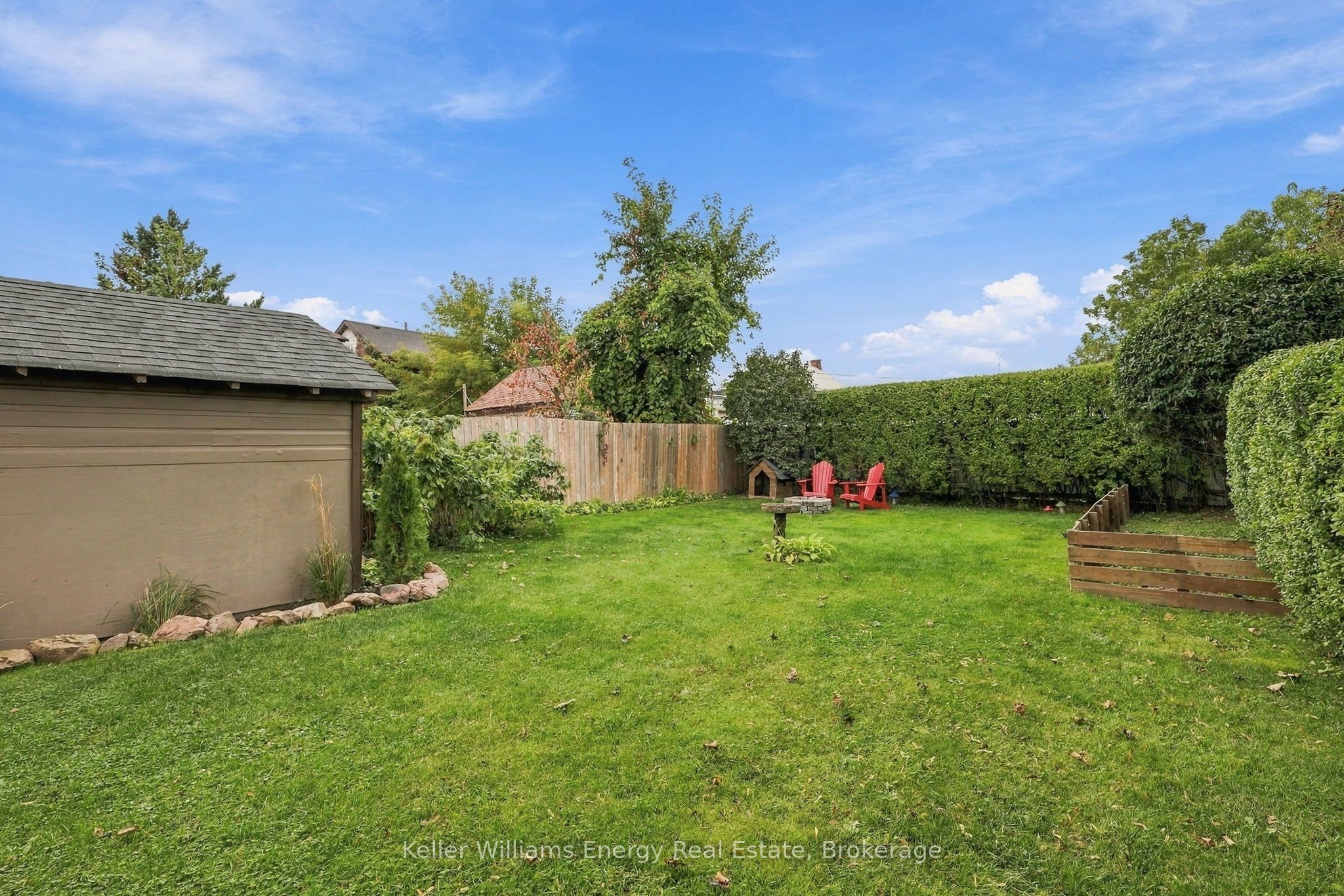 286 Gliddon Avenue Property Photo 39