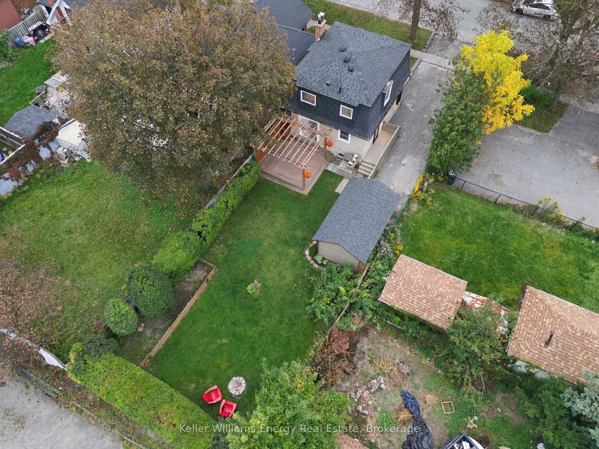 286 Gliddon Avenue Property Photo 41