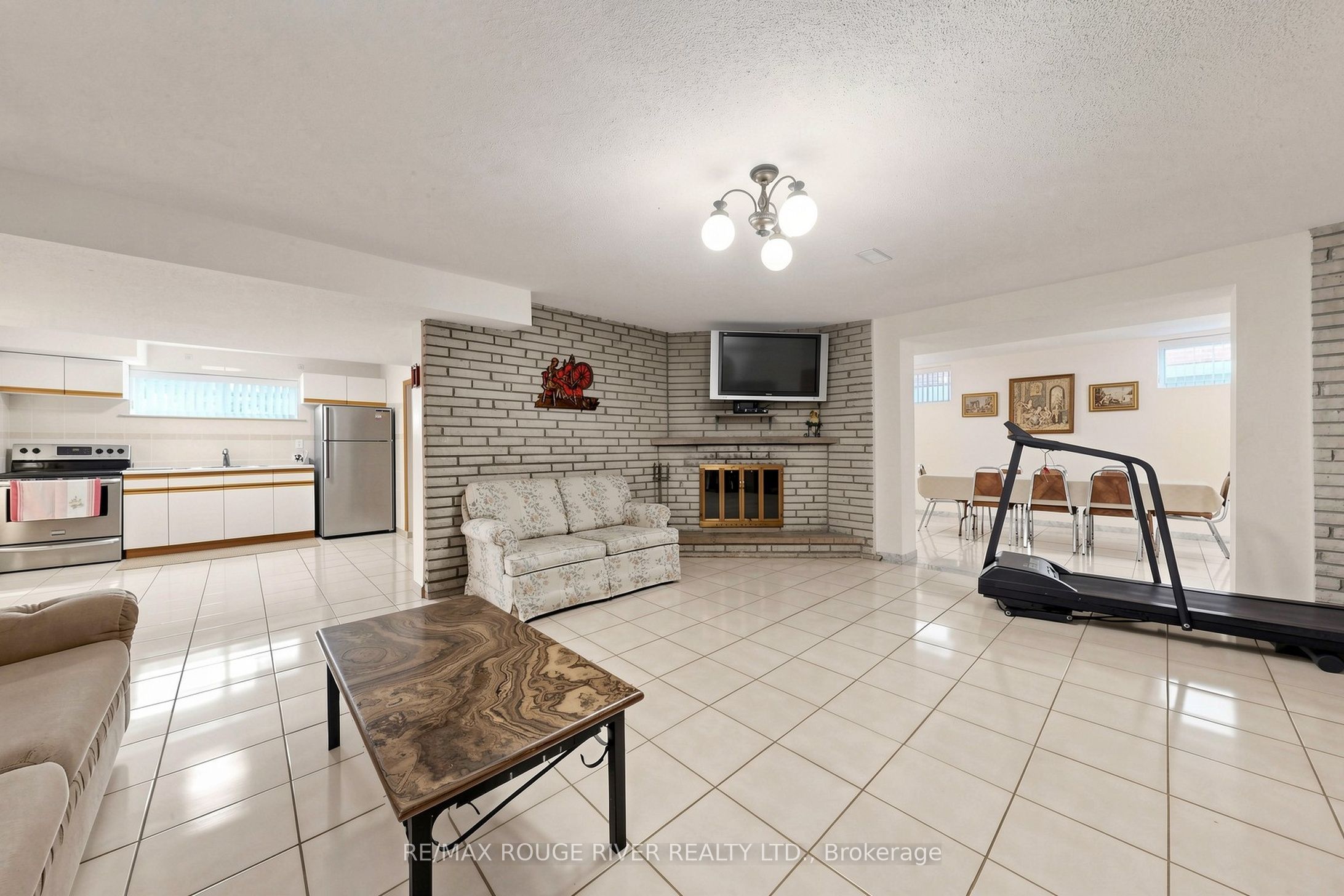 48 Chillery Avenue Property Photo 37