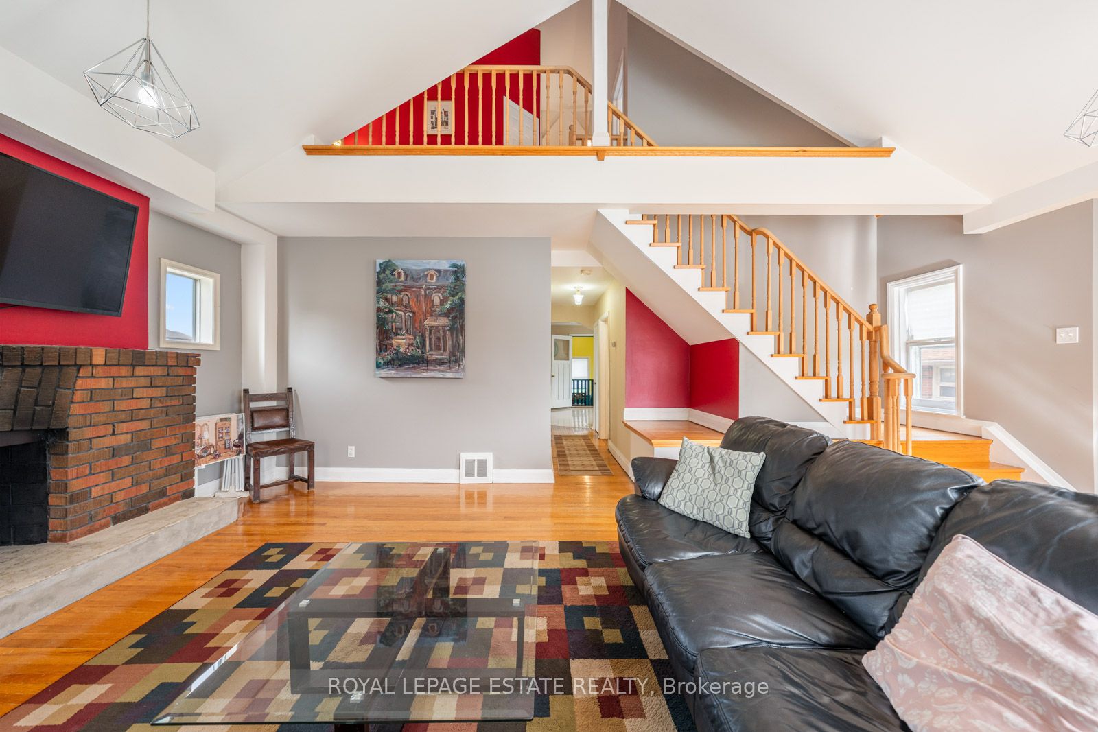 601 Pharmacy Avenue Property Photo 3