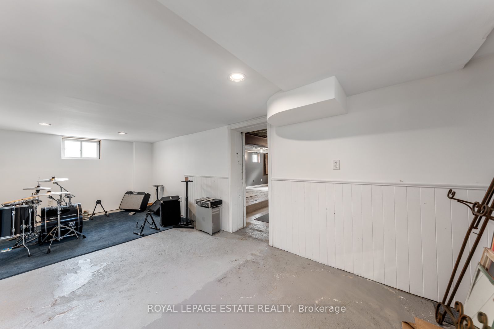 601 Pharmacy Avenue Property Photo 36