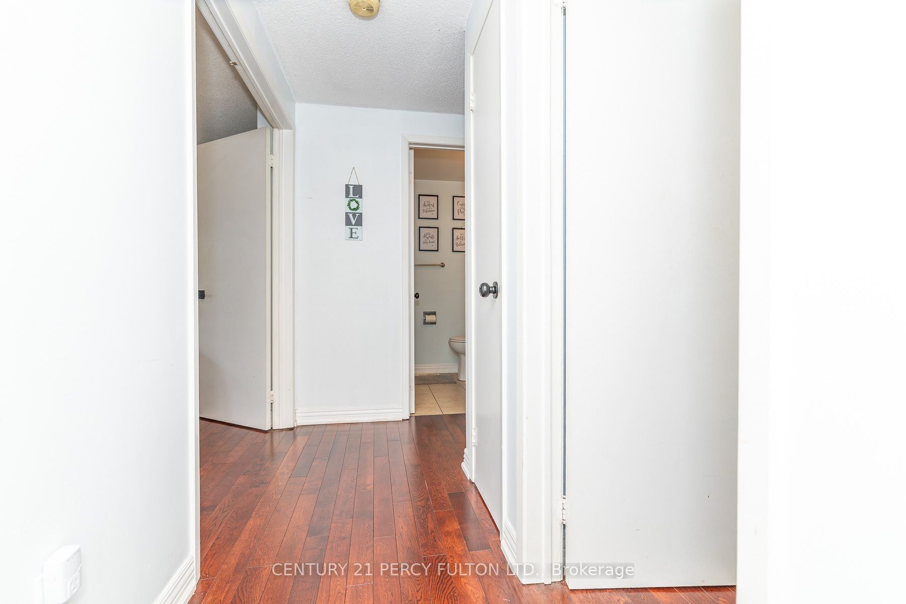 557 Cobblehill Drive Property Photo 20