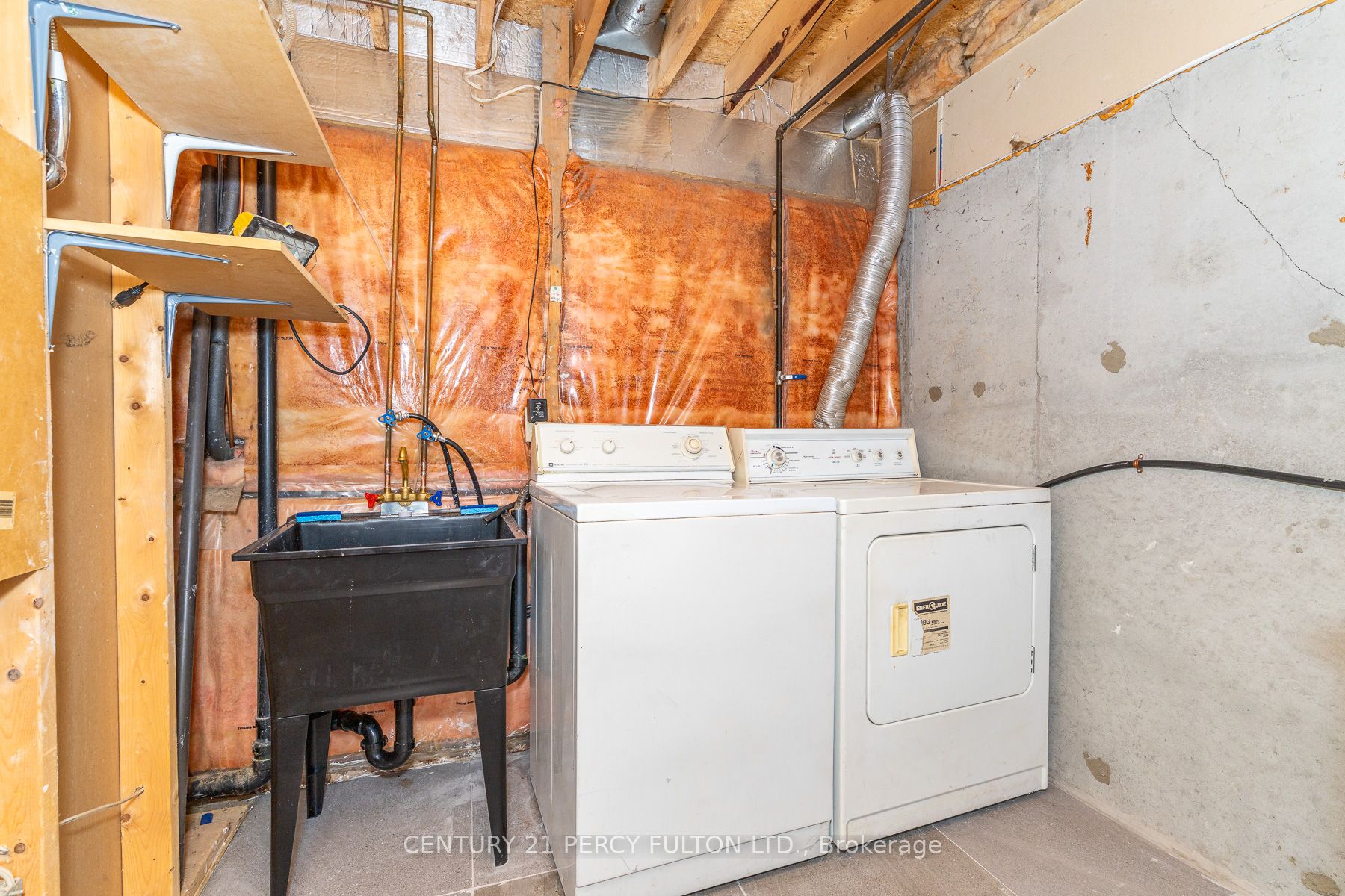 557 Cobblehill Drive Property Photo 36