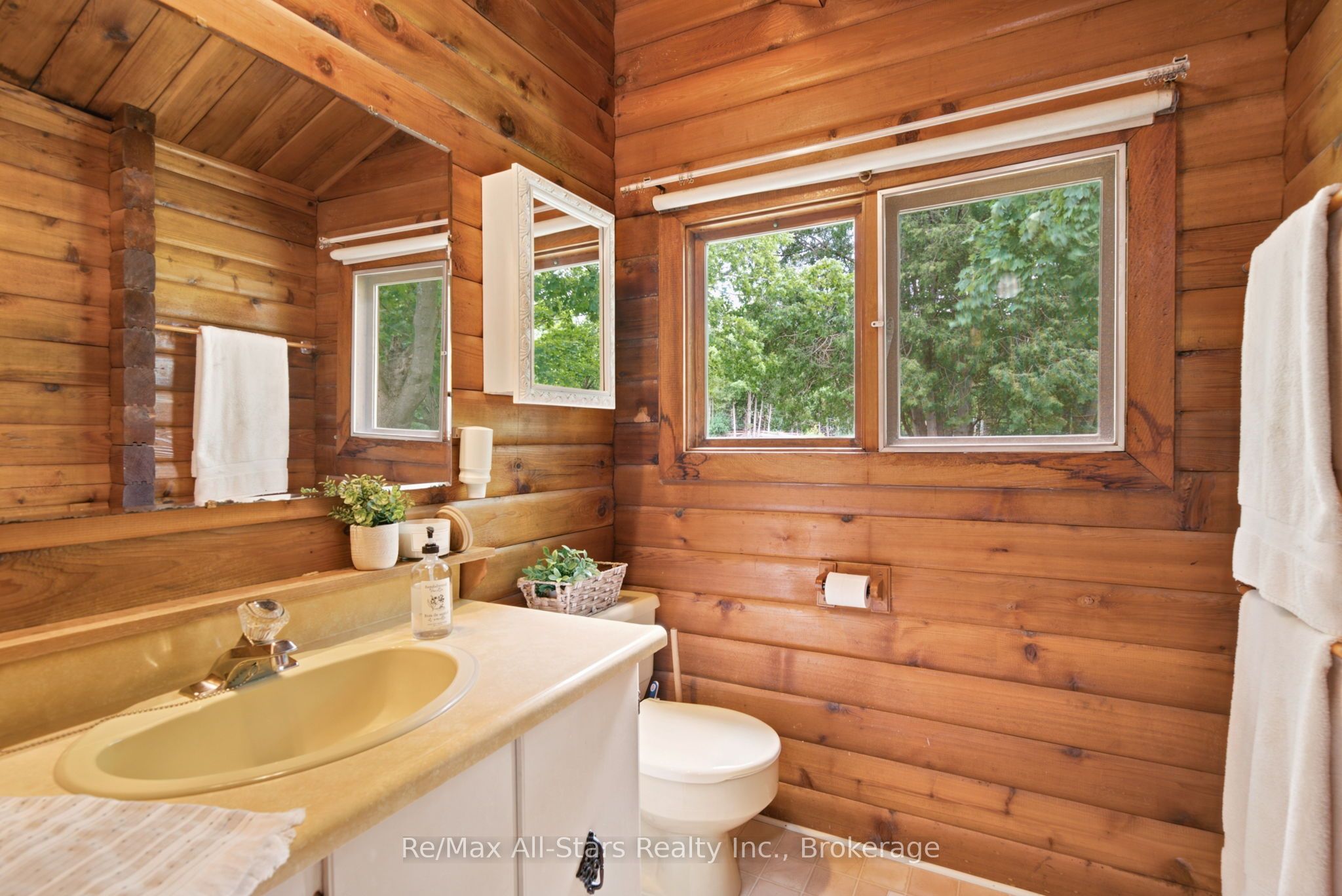 18050 Nesbitt Line Property Photo 15