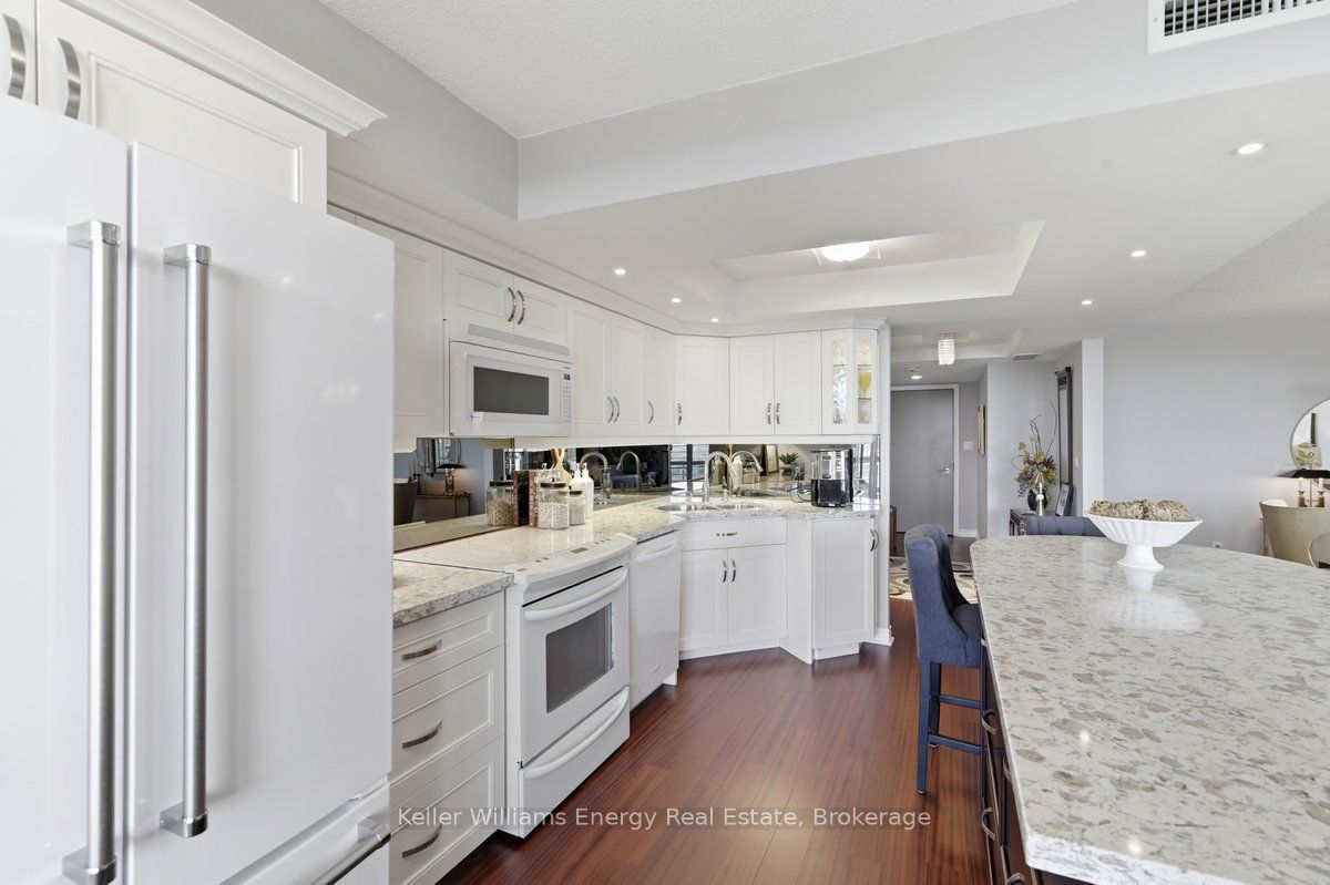 700 Wilson Road N 806 Property Photo 7