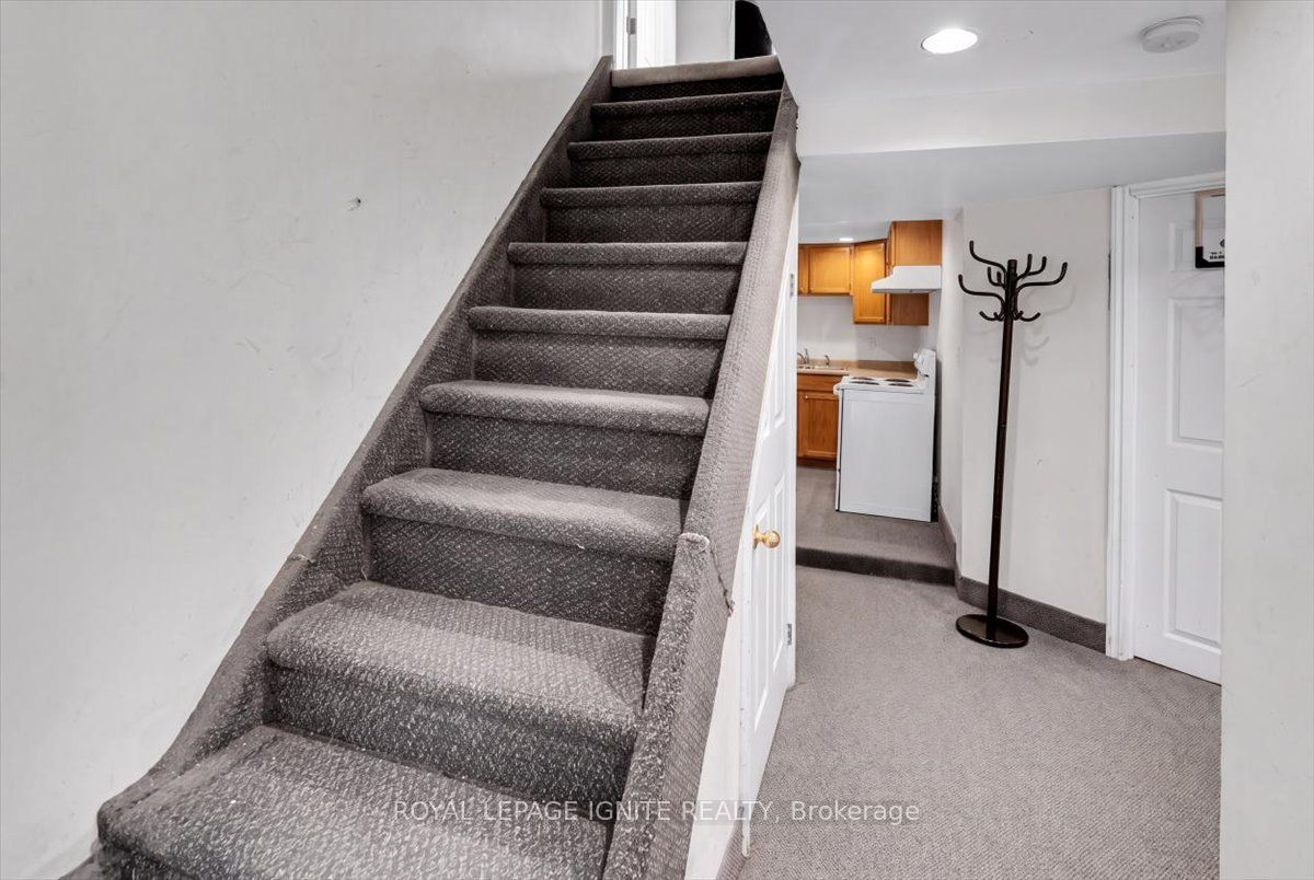 76 Celeste Drive Property Photo 22